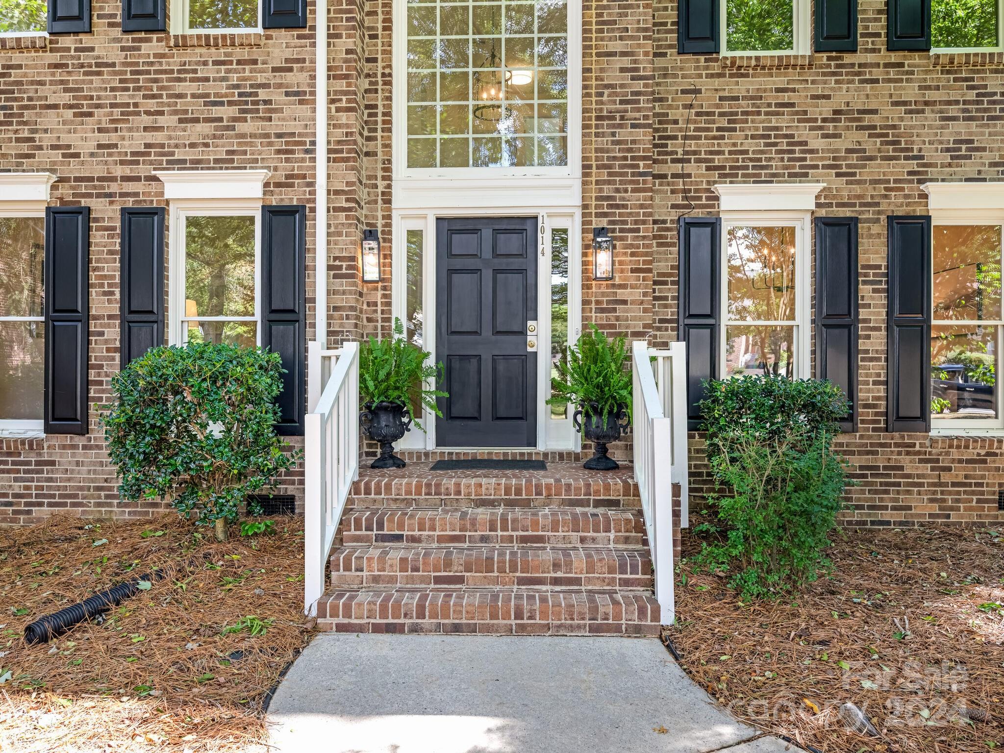 1014 Worcaster Place