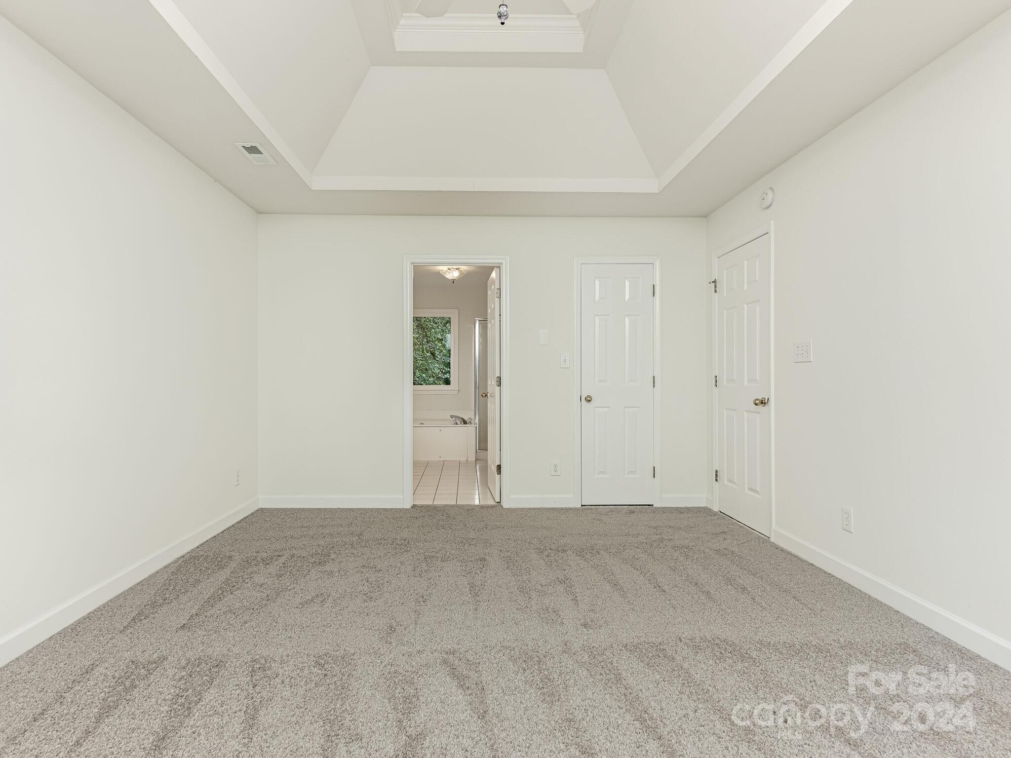 1014 Worcaster Place