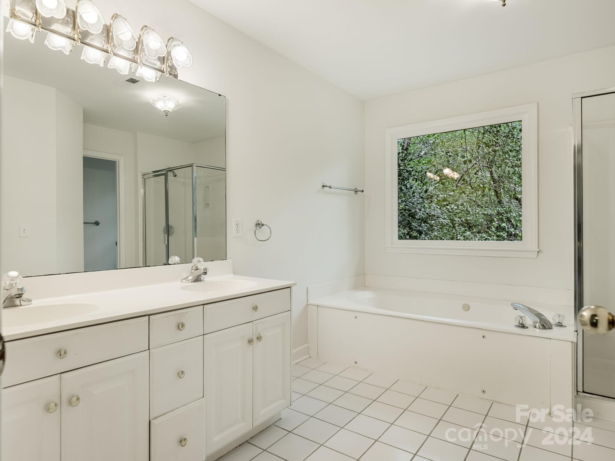 1014 Worcaster Place