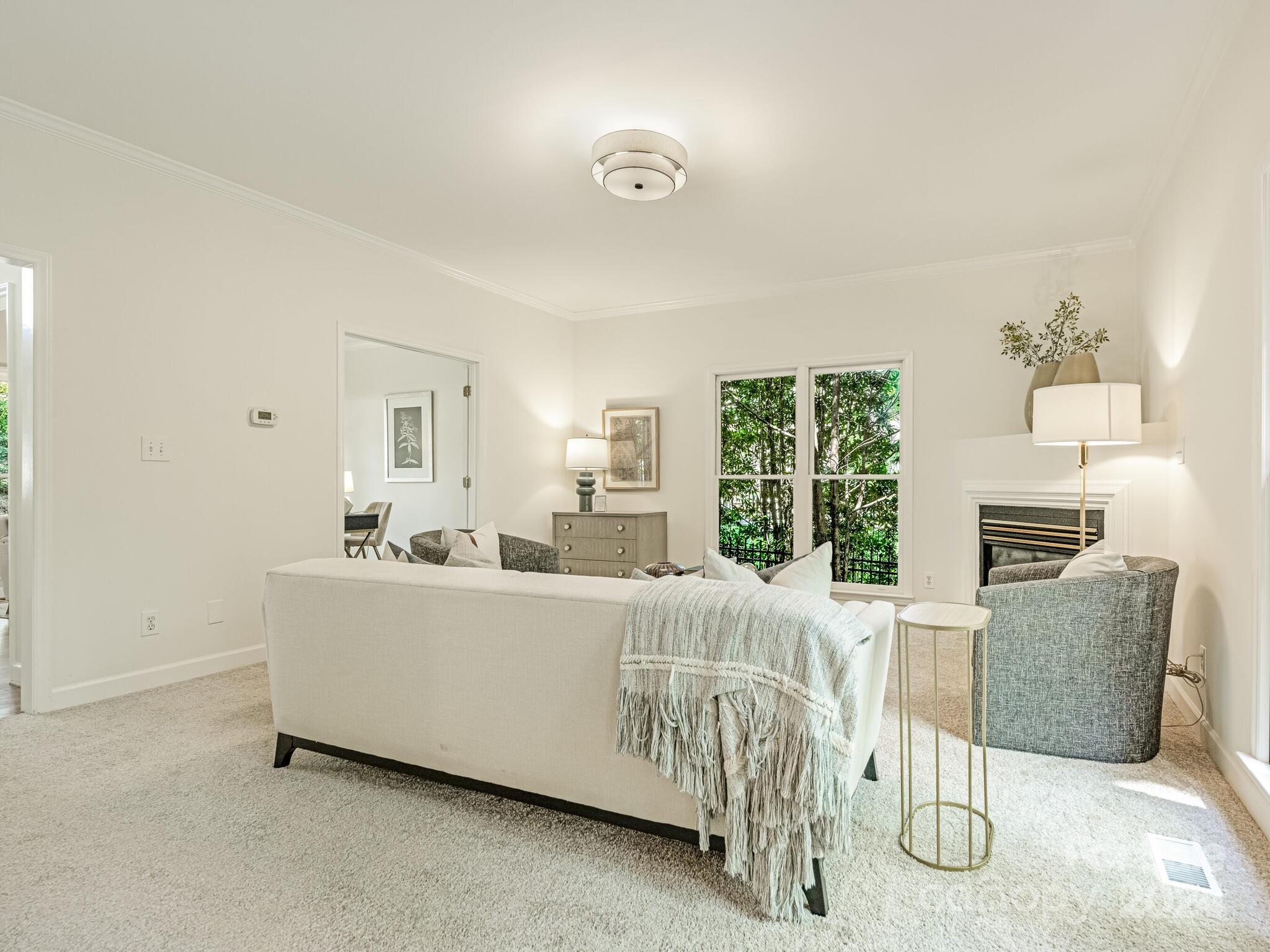 1014 Worcaster Place