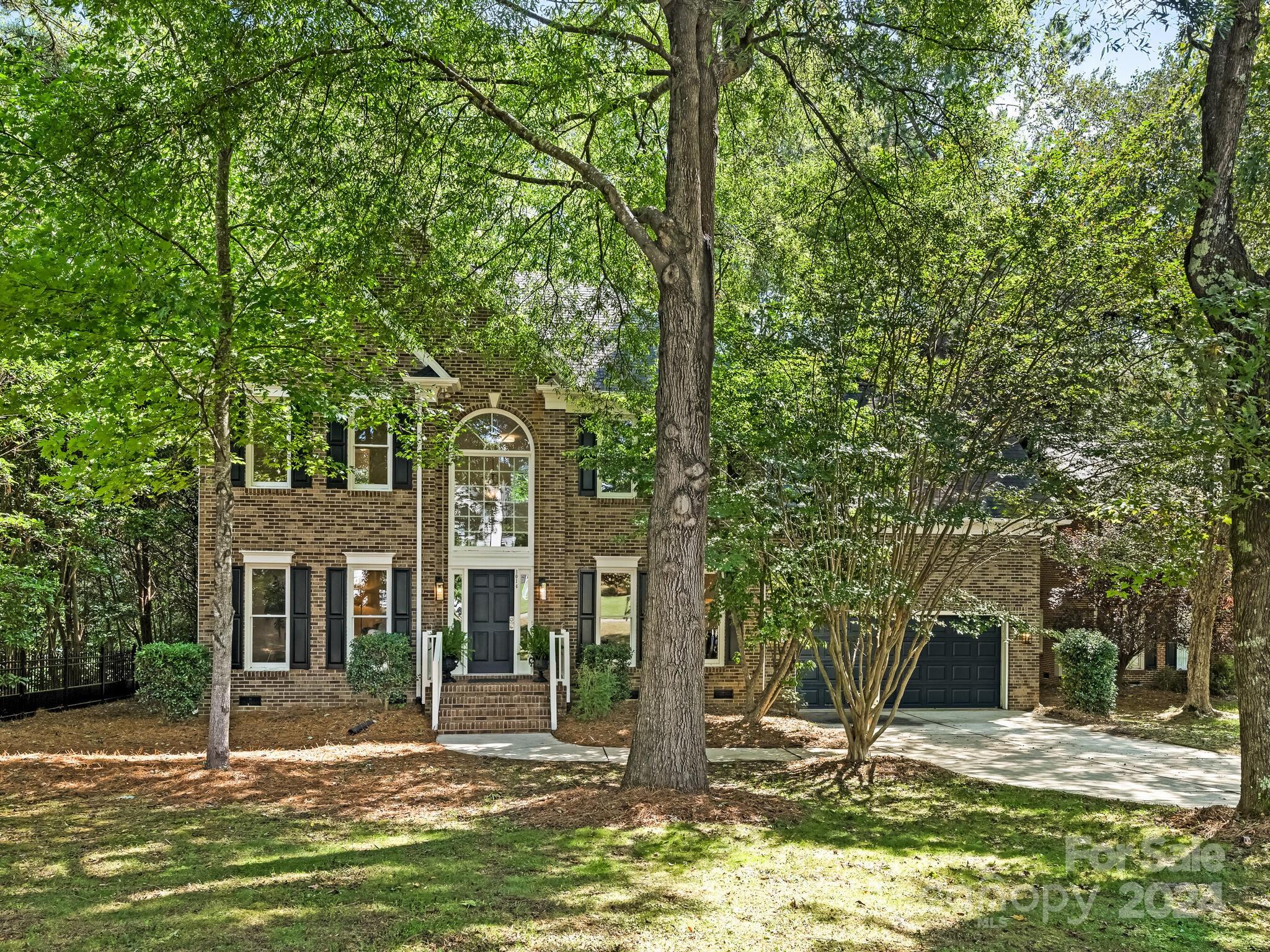1014 Worcaster Place