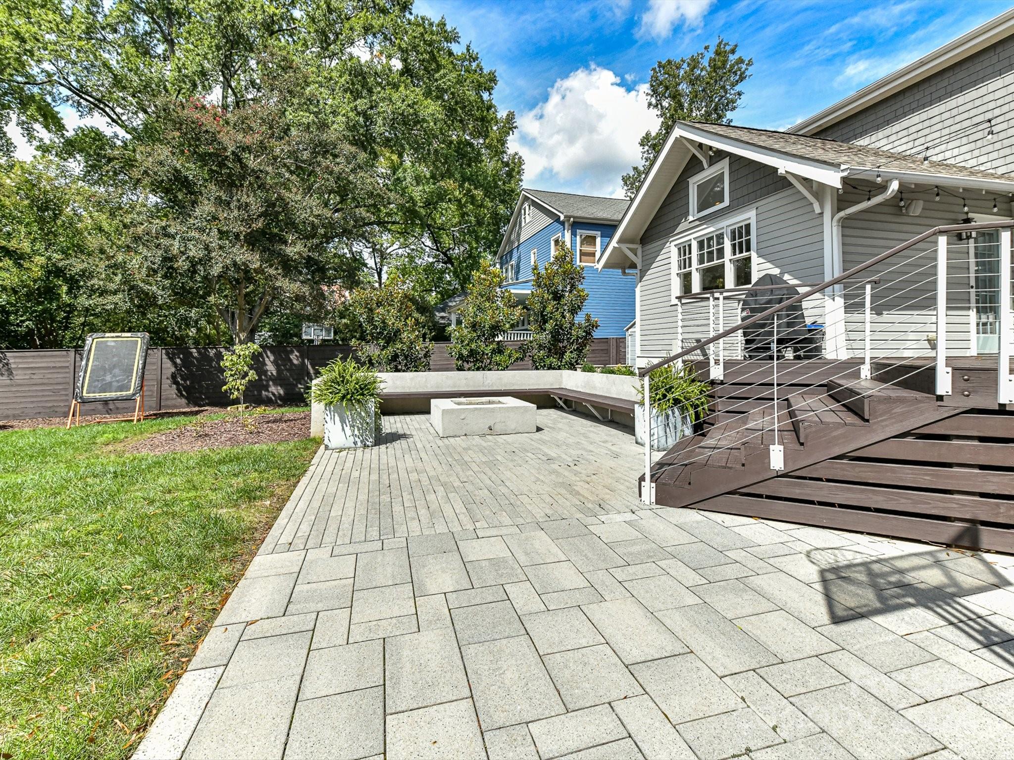 2110 E 5th Street