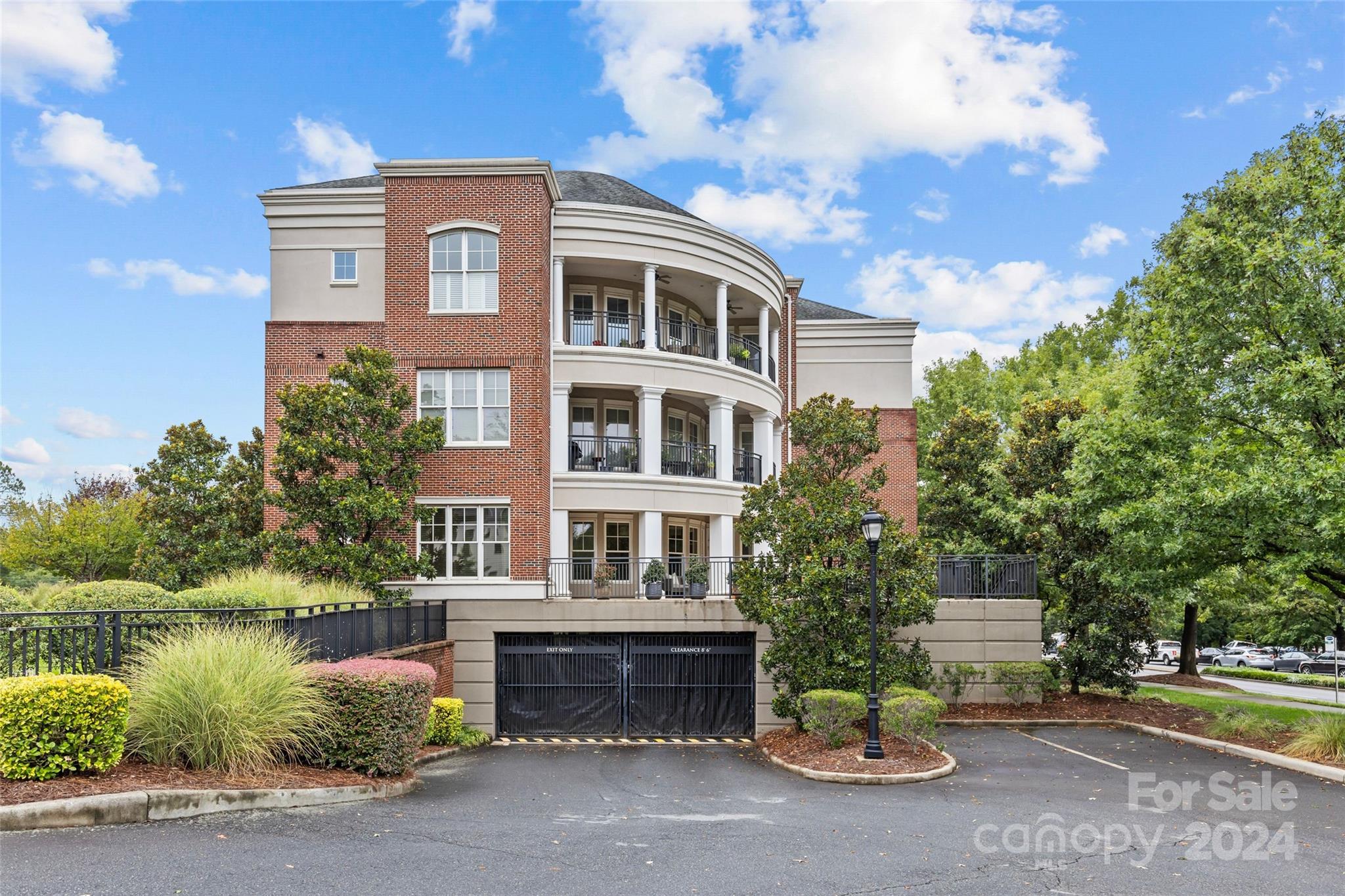 5425 Closeburn Road Unit: 110