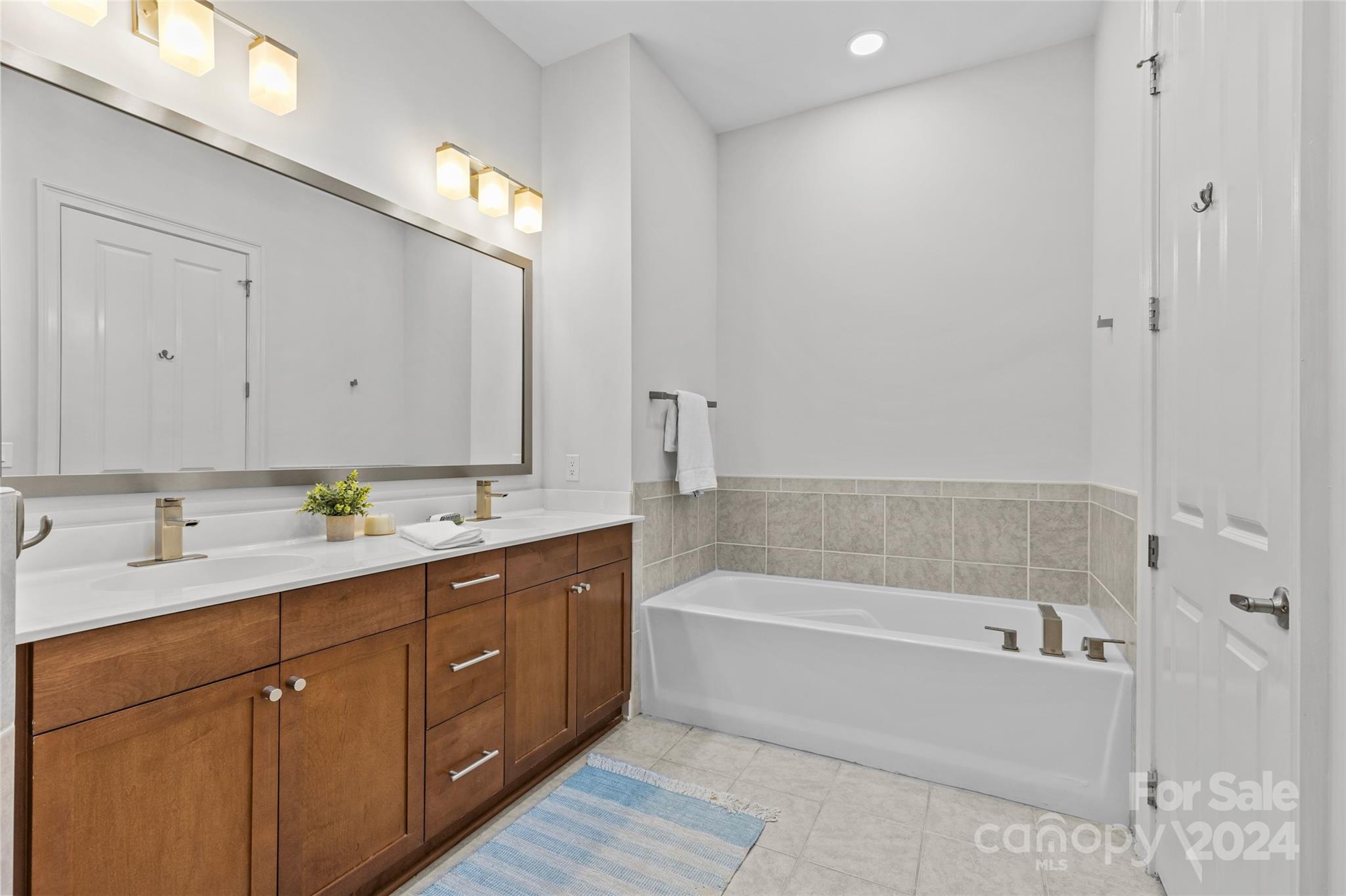 5425 Closeburn Road Unit: 110