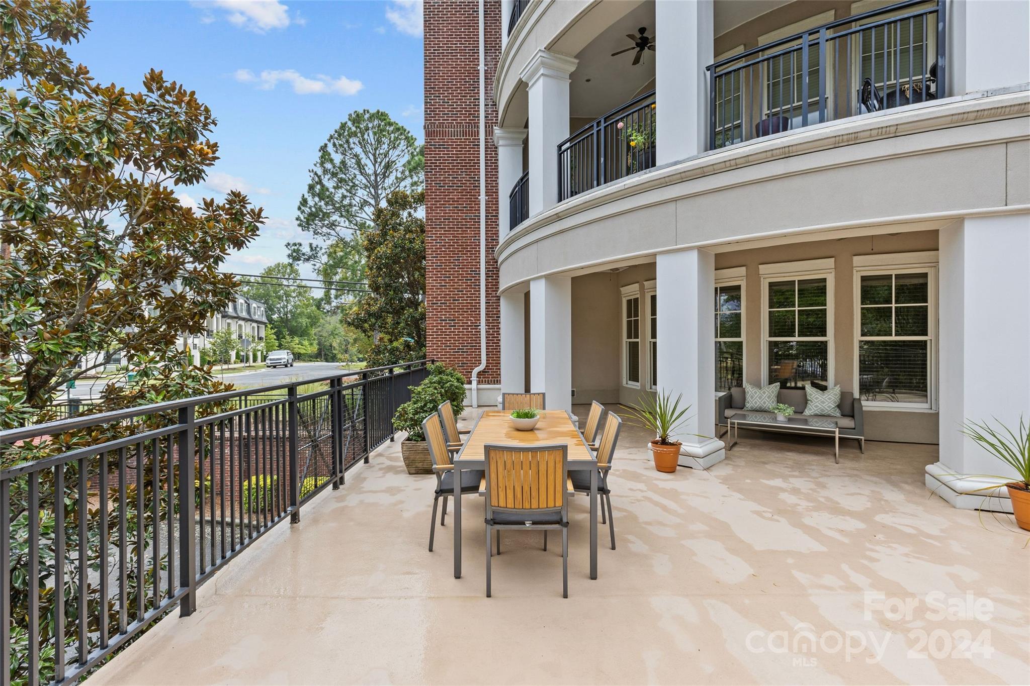 5425 Closeburn Road Unit: 110