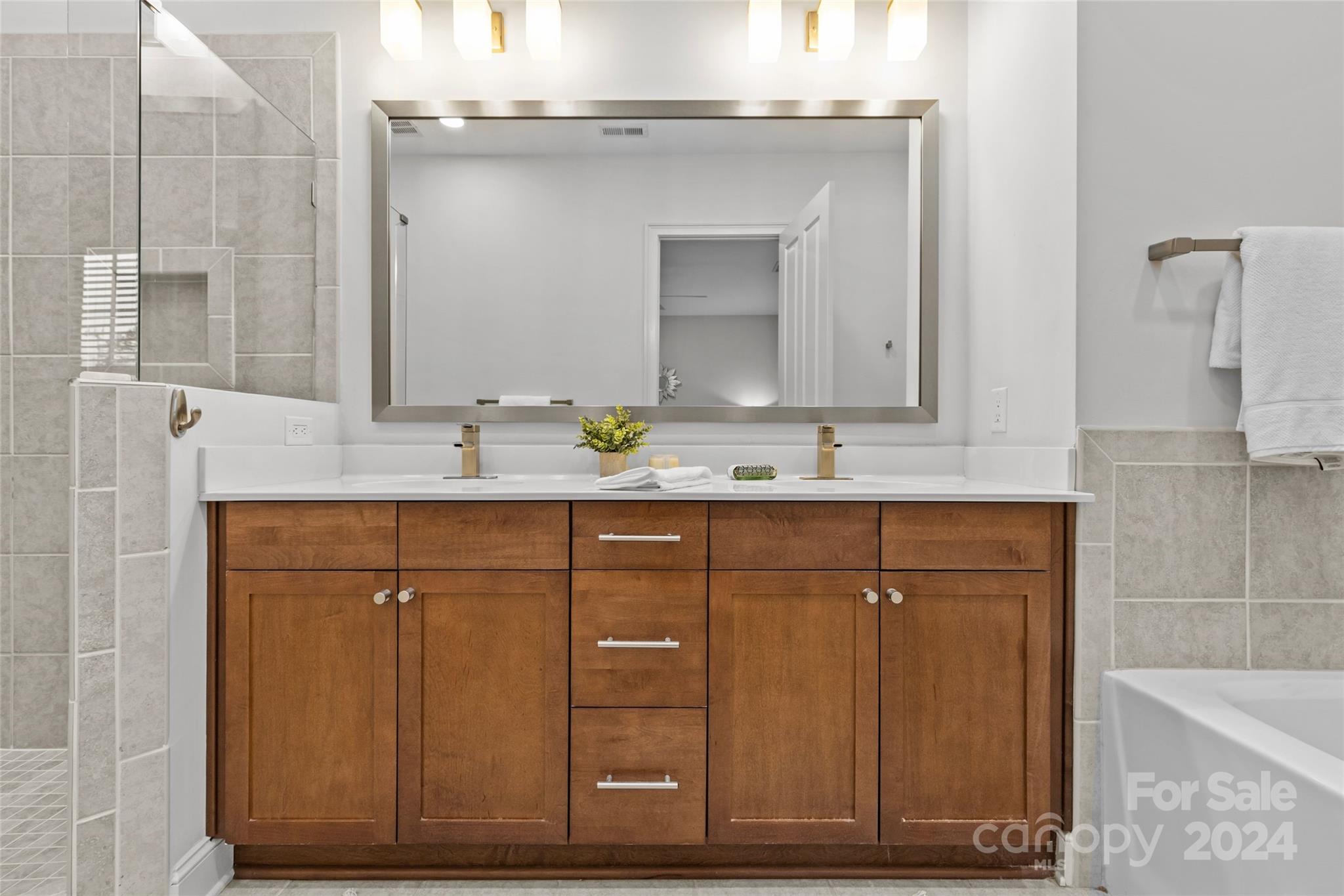5425 Closeburn Road Unit: 110