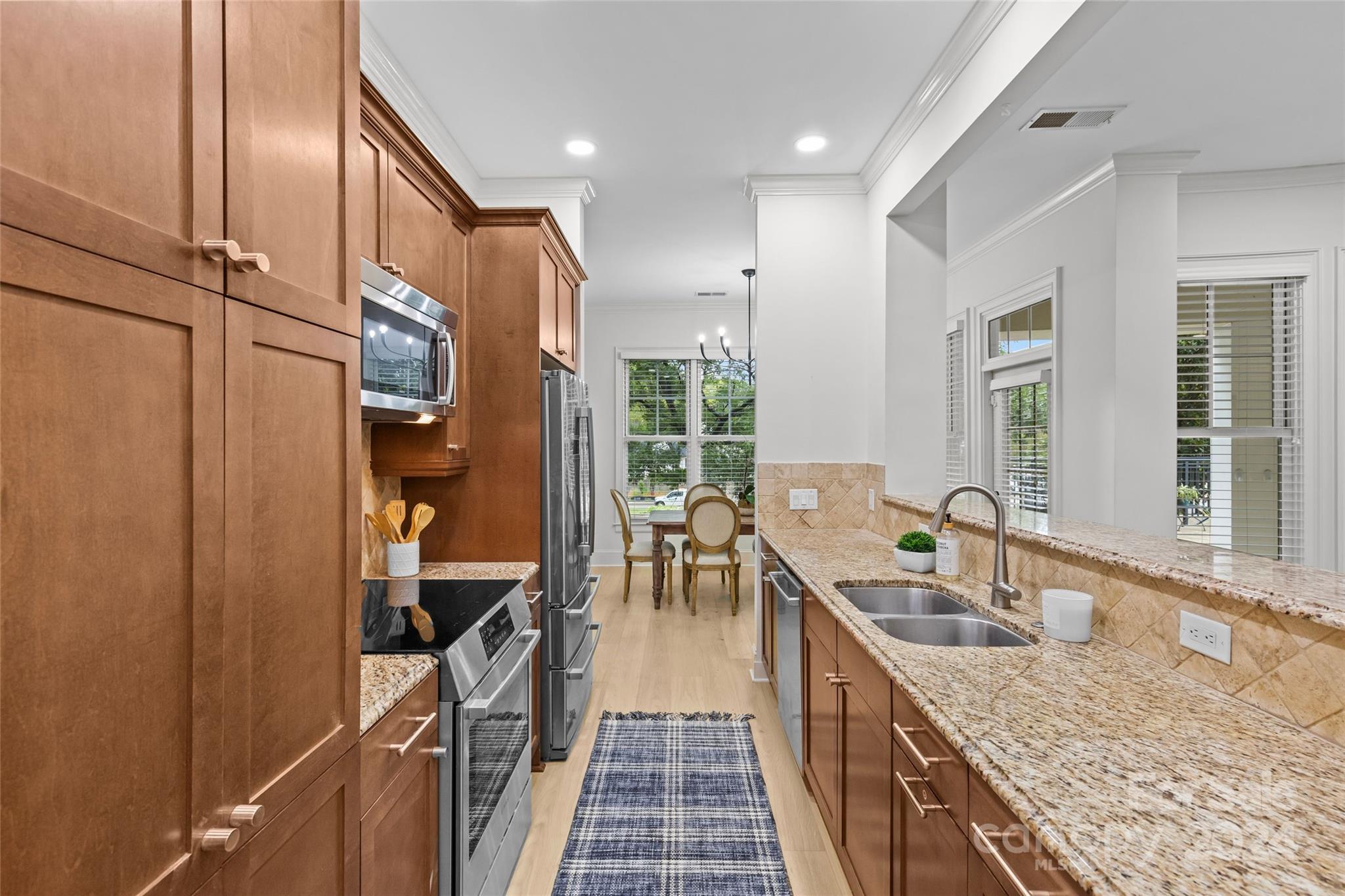 5425 Closeburn Road Unit: 110