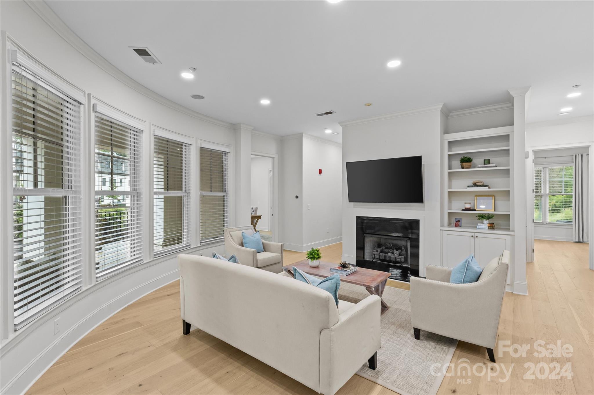 5425 Closeburn Road Unit: 110