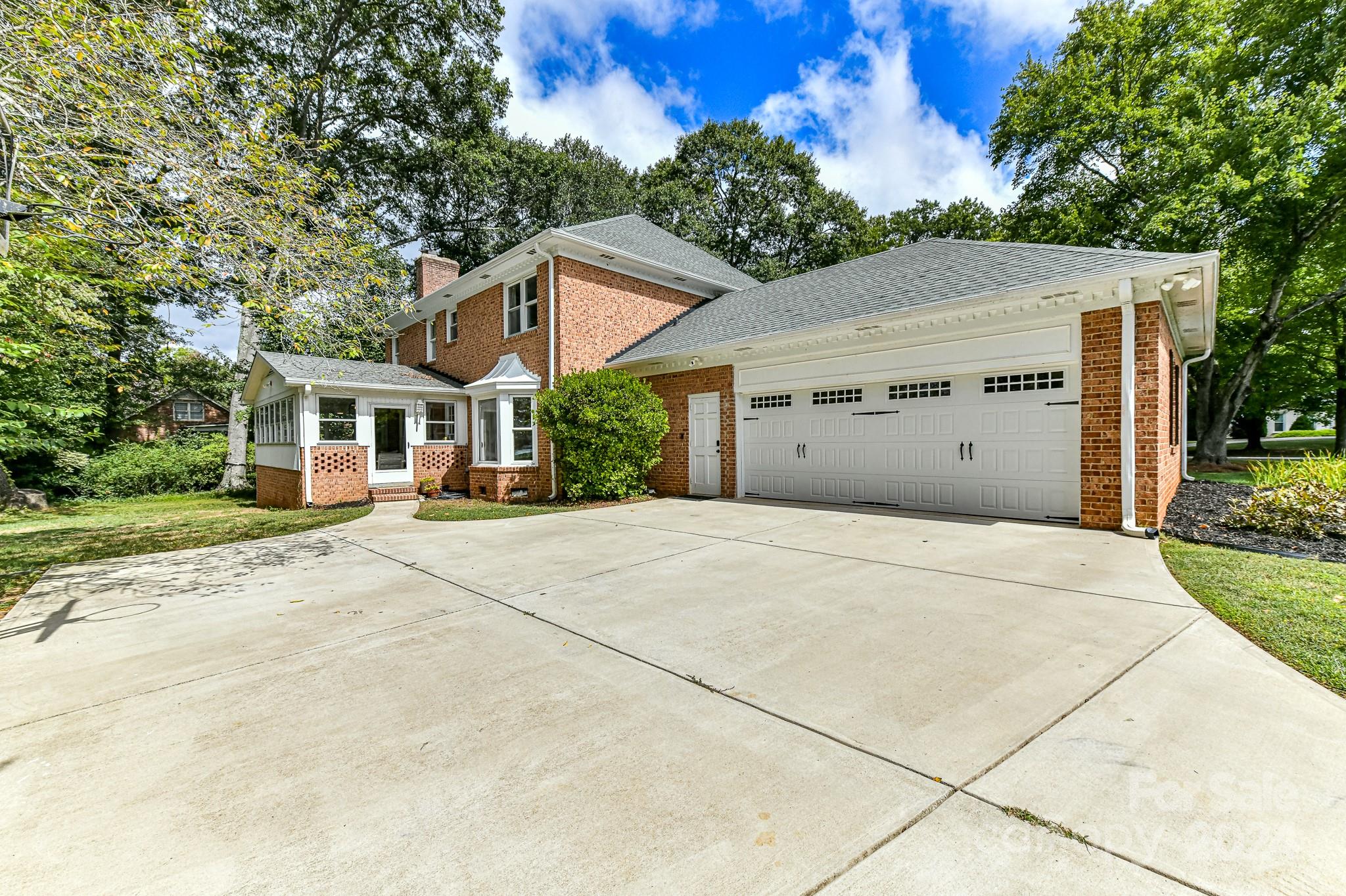 3920 River Ridge Road