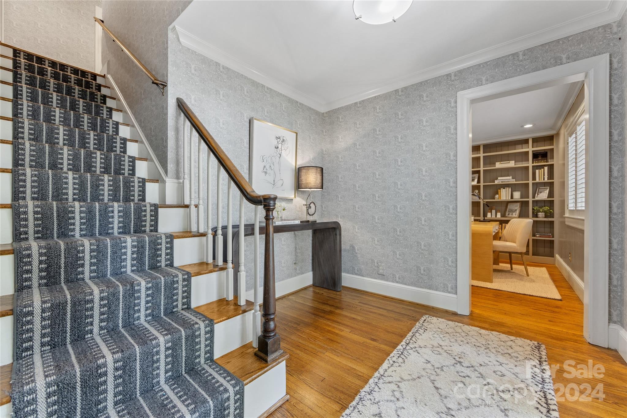 633 Cherokee Road