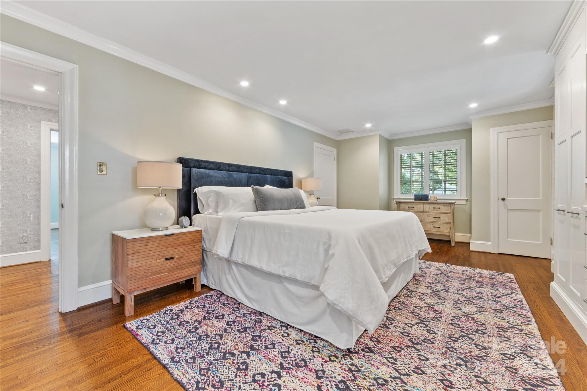 633 Cherokee Road