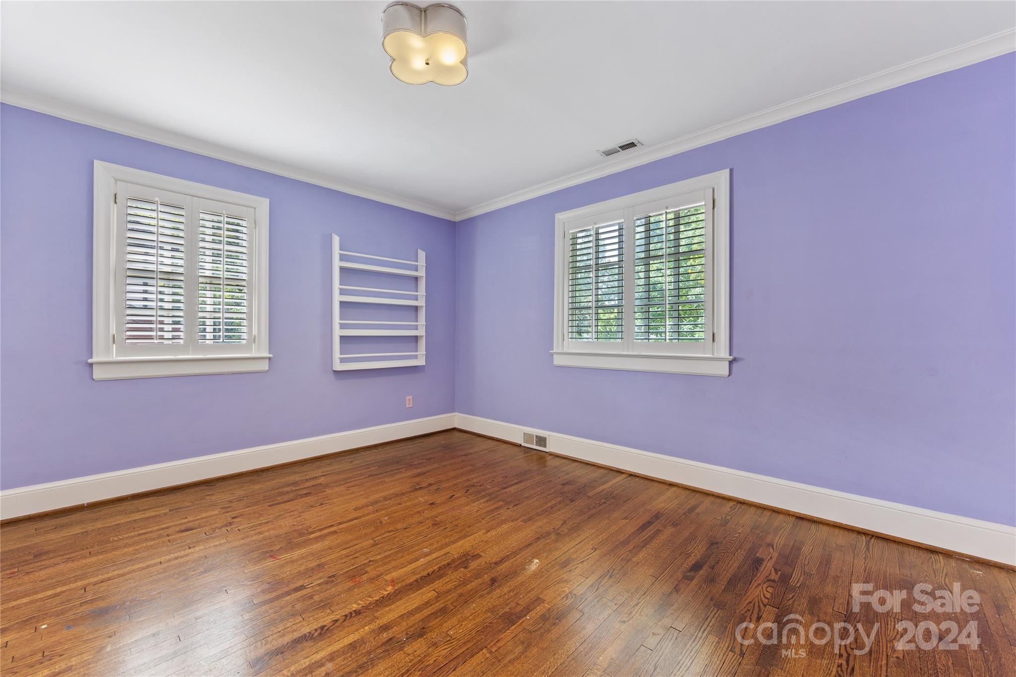 633 Cherokee Road