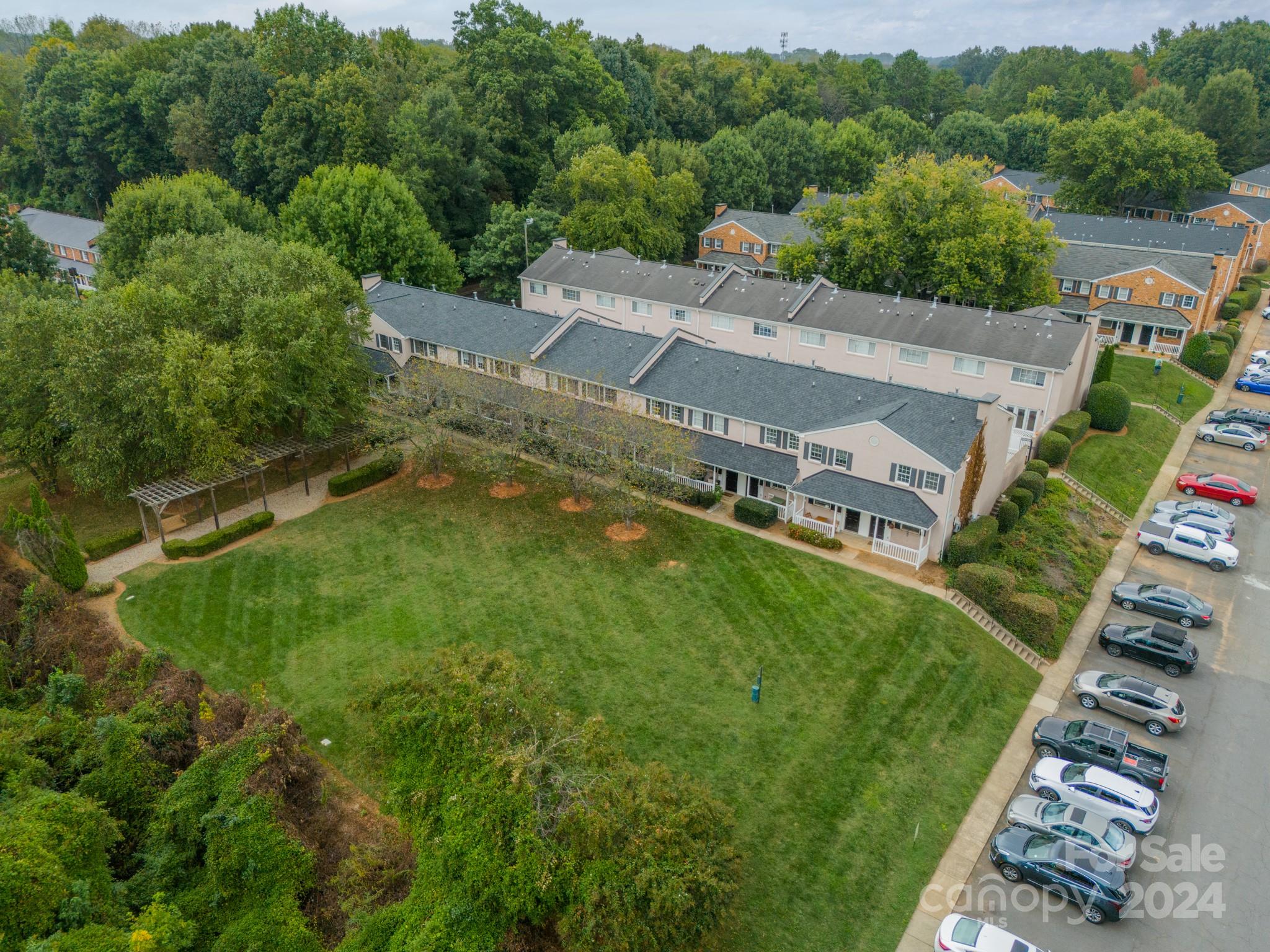 1224 Green Oaks Lane Unit: H