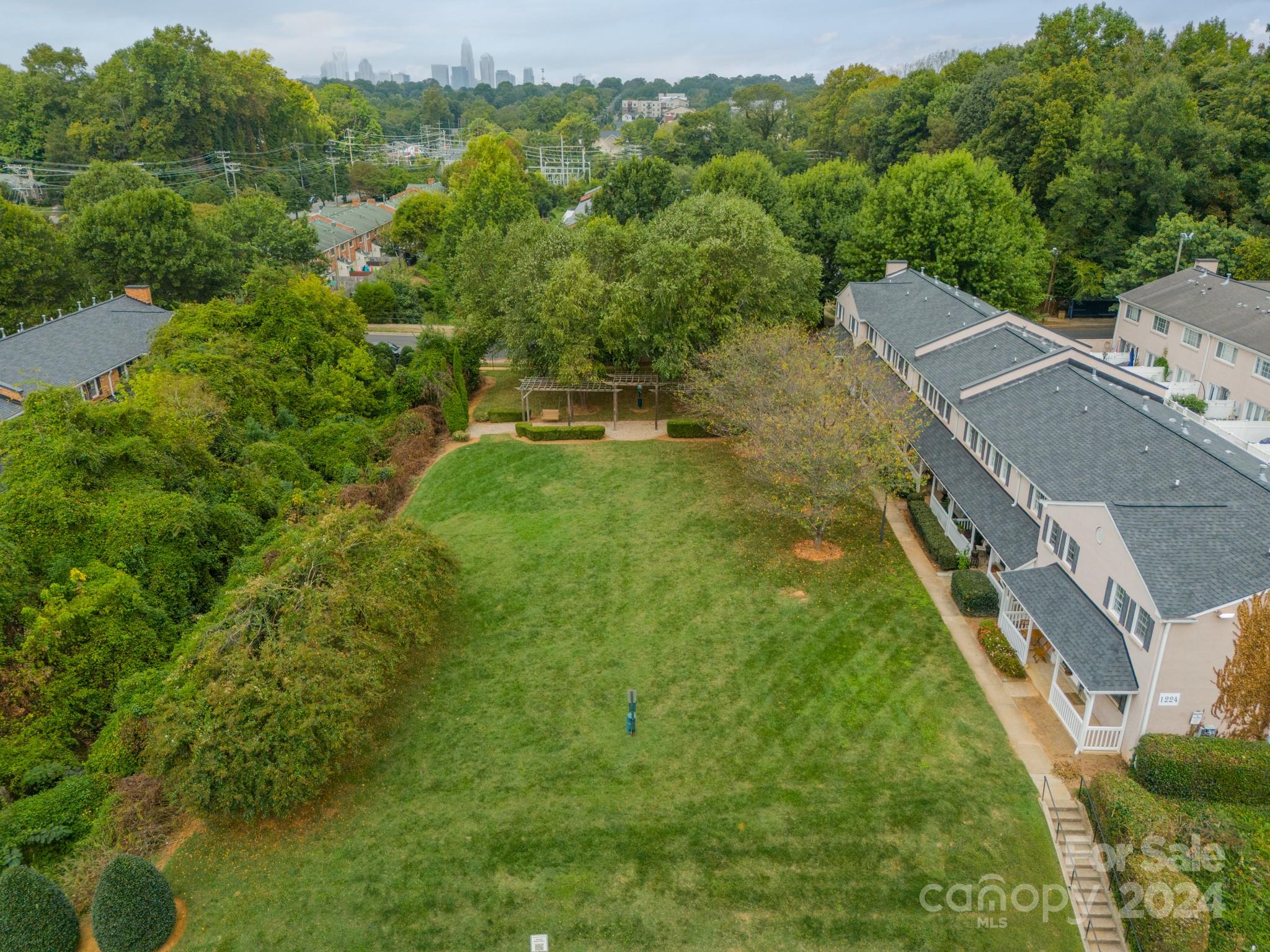 1224 Green Oaks Lane Unit: H