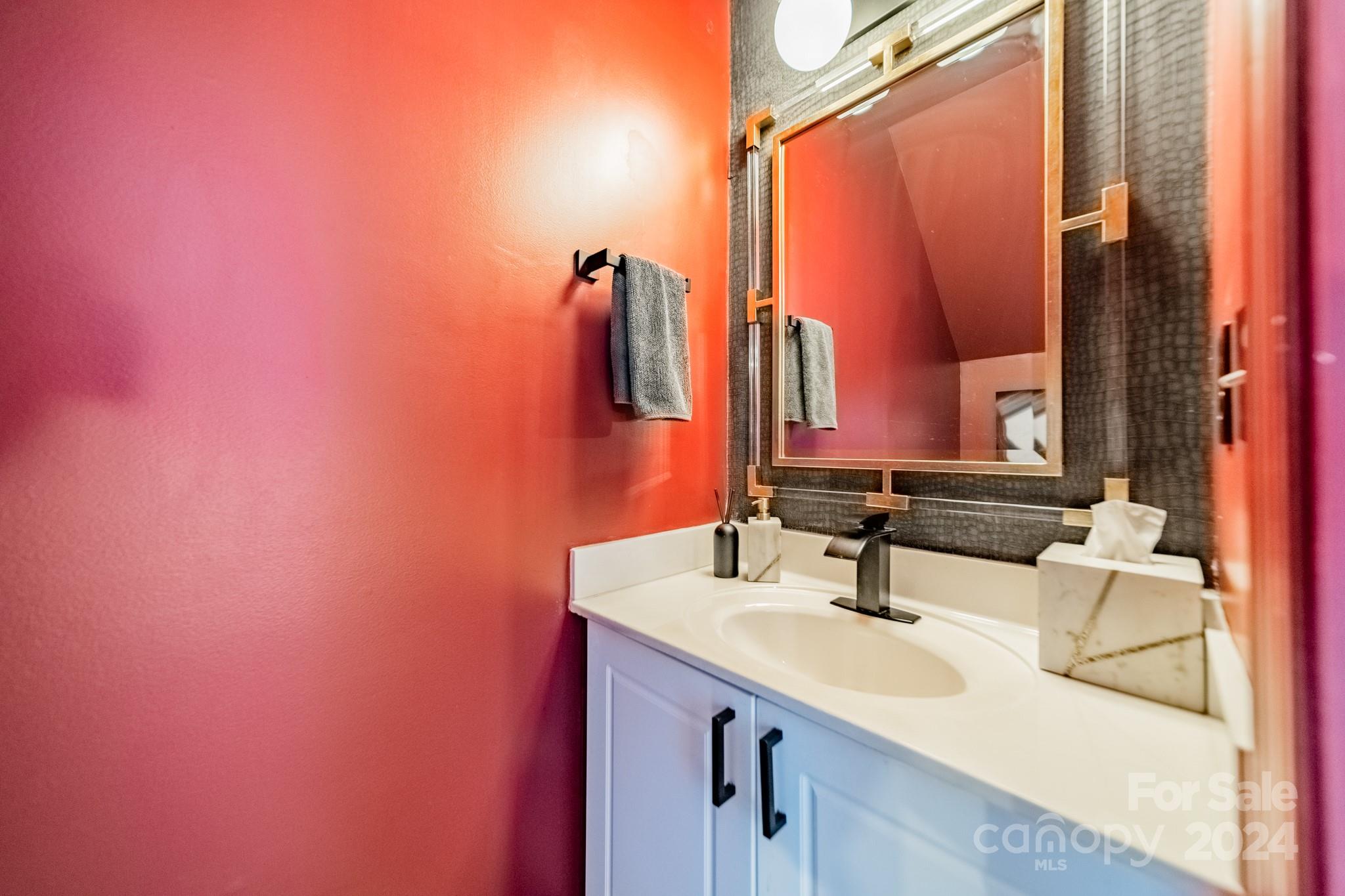 1224 Green Oaks Lane Unit: H