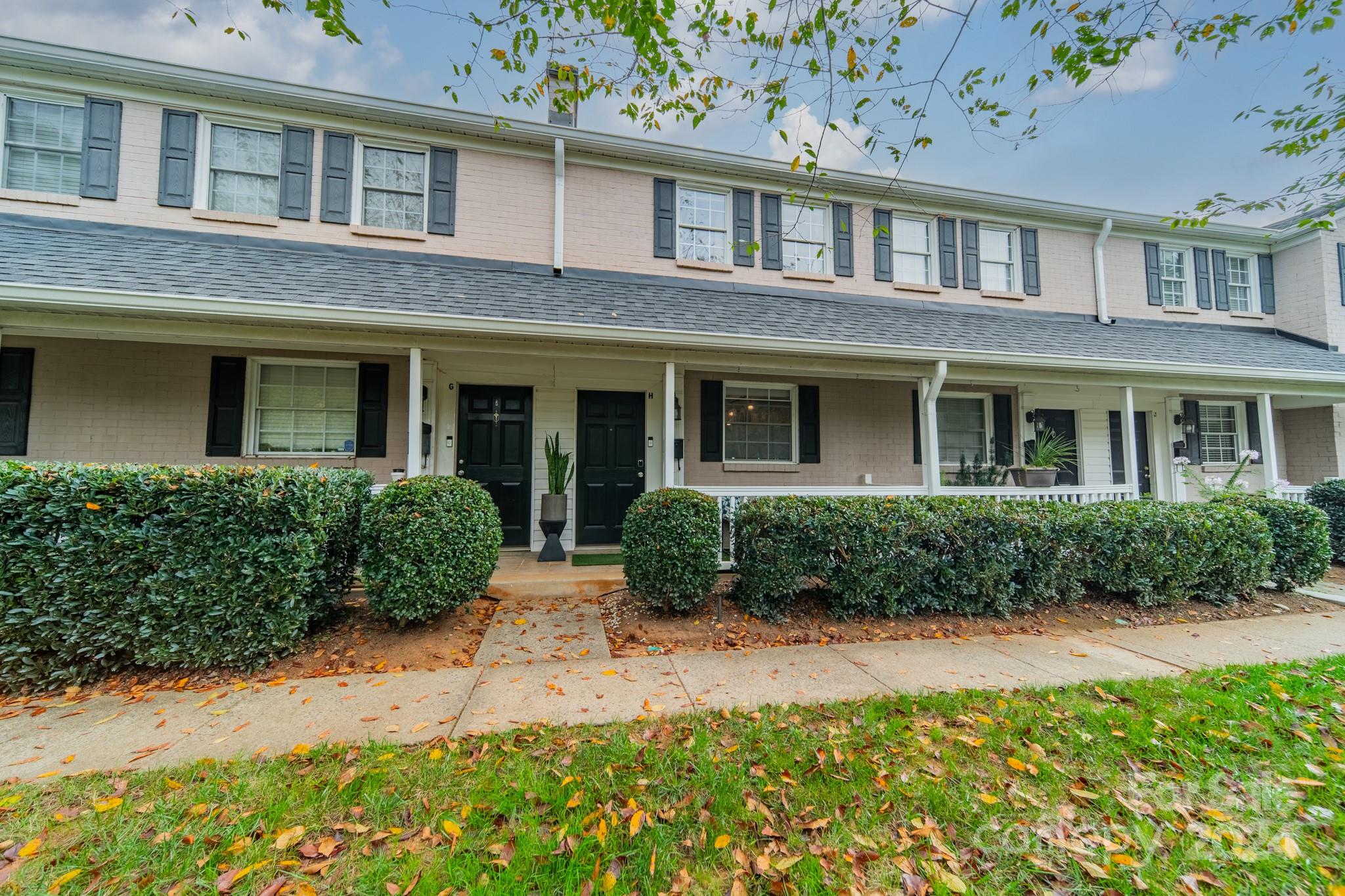 1224 Green Oaks Lane Unit: H