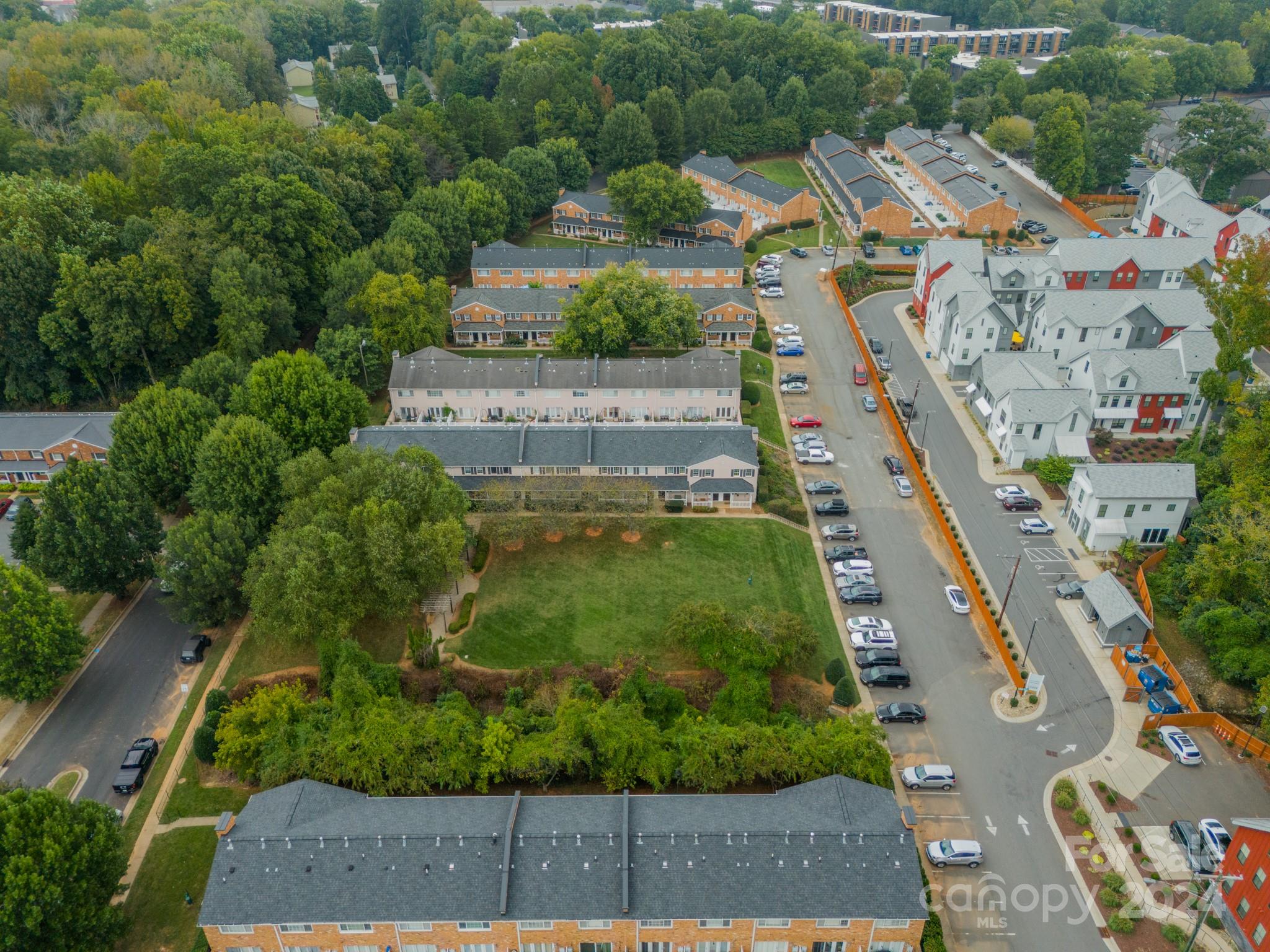 1224 Green Oaks Lane Unit: H