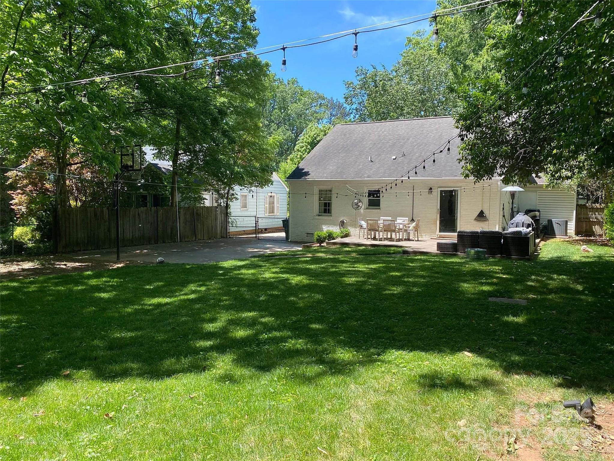 1422 Morningside Drive