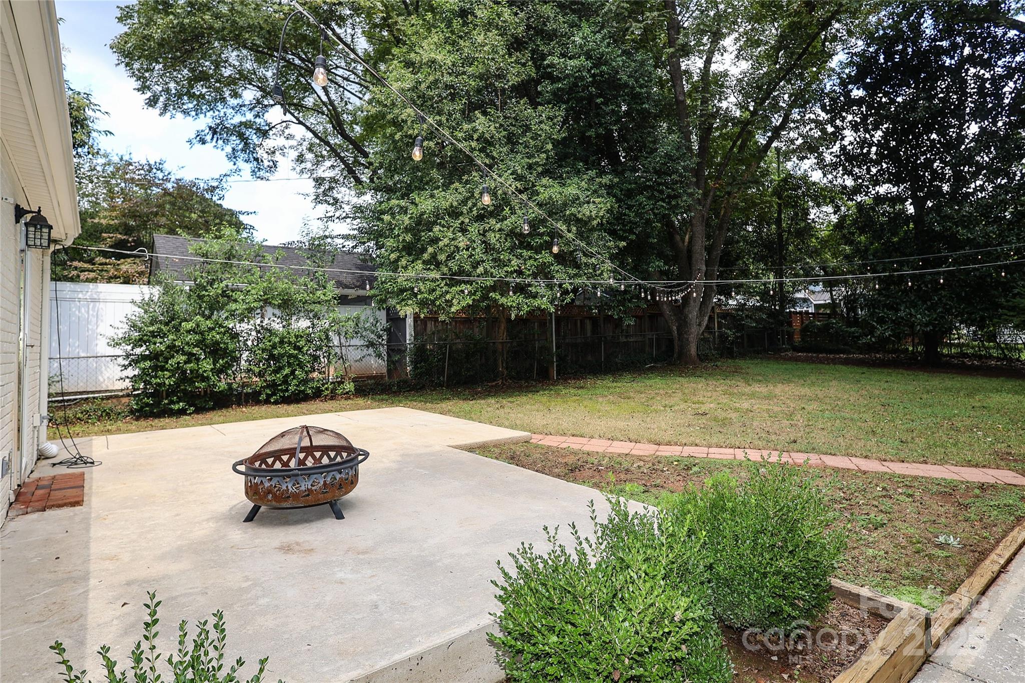 1422 Morningside Drive