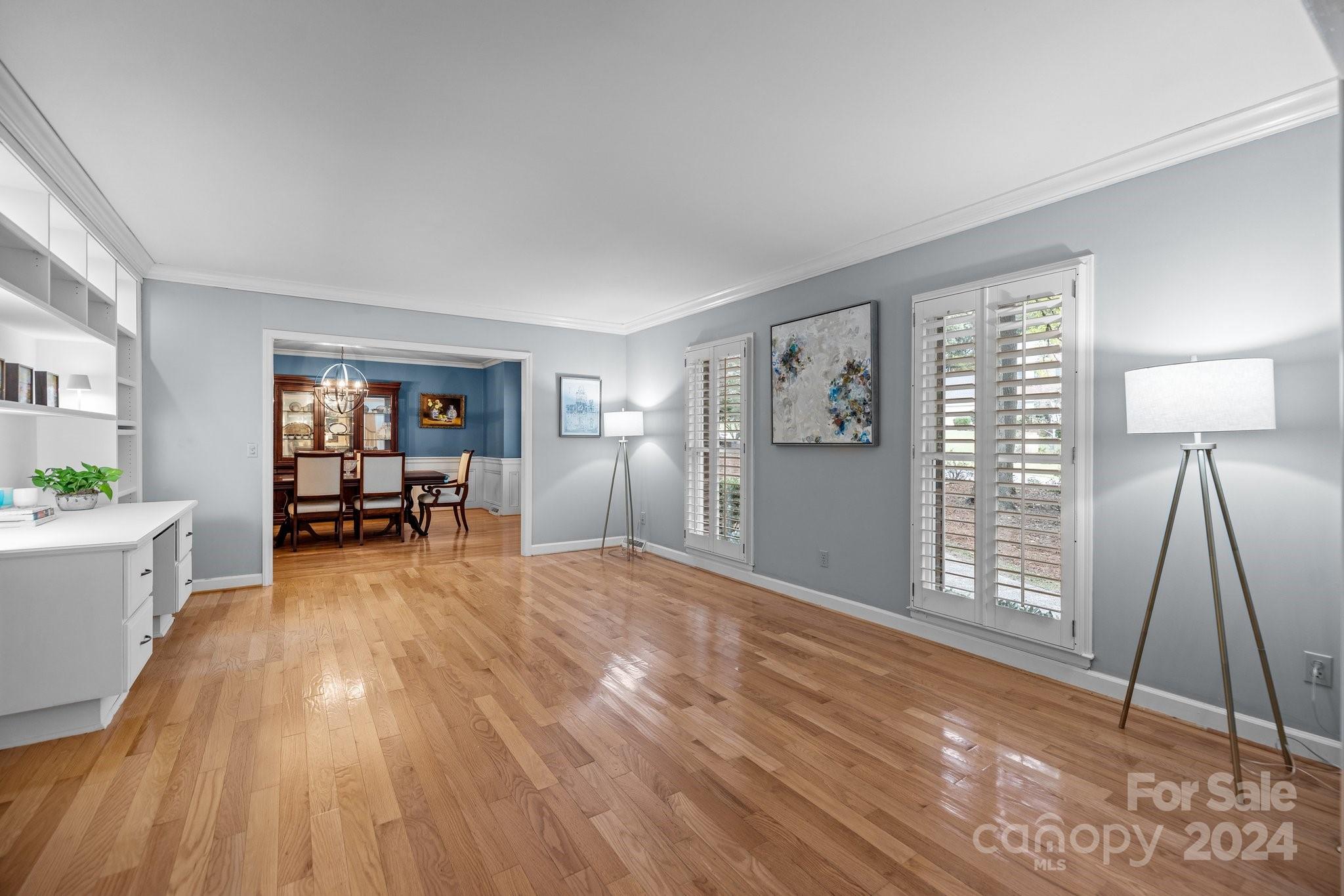 1134 Shadowbrook Lane