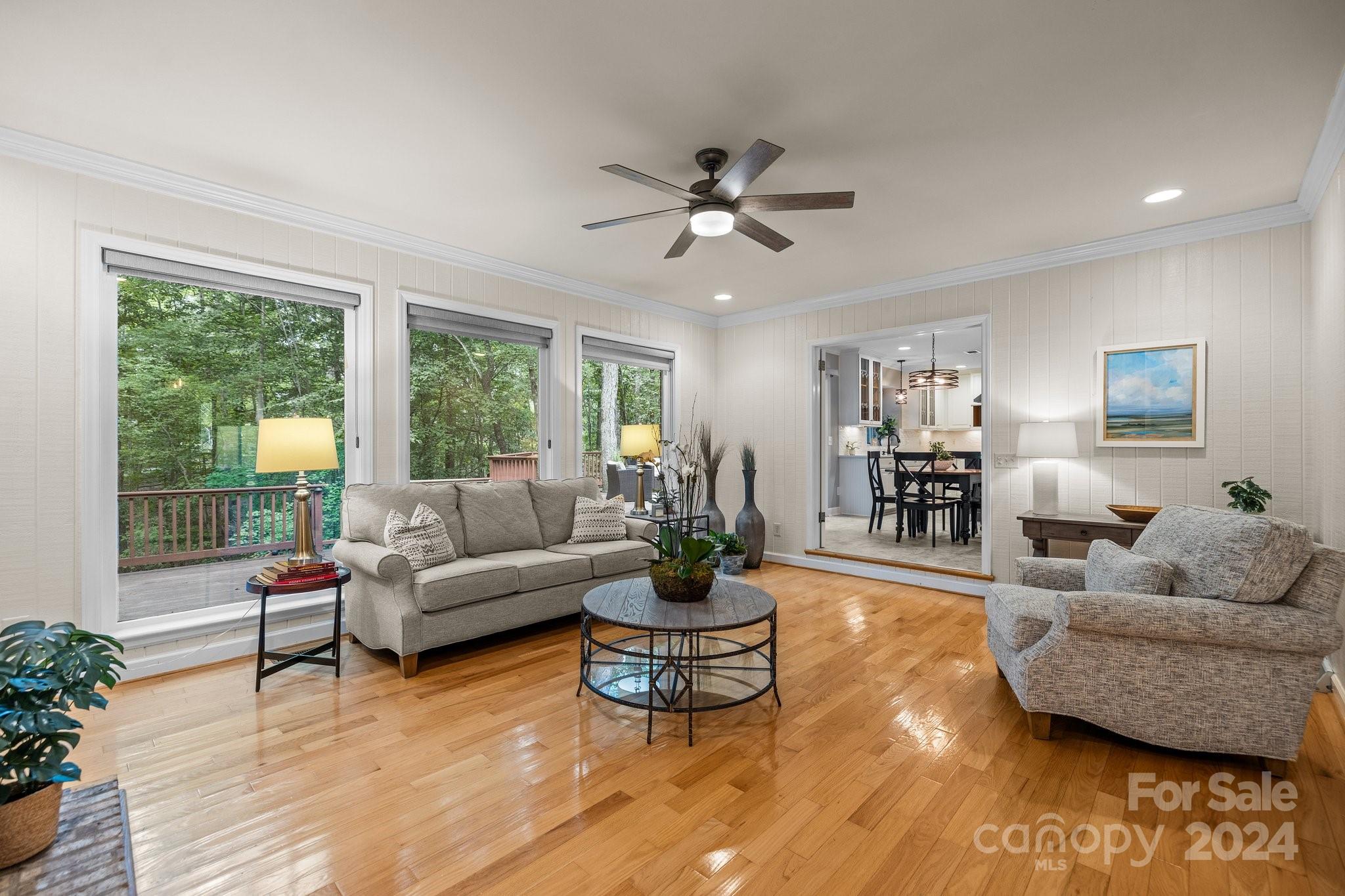 1134 Shadowbrook Lane
