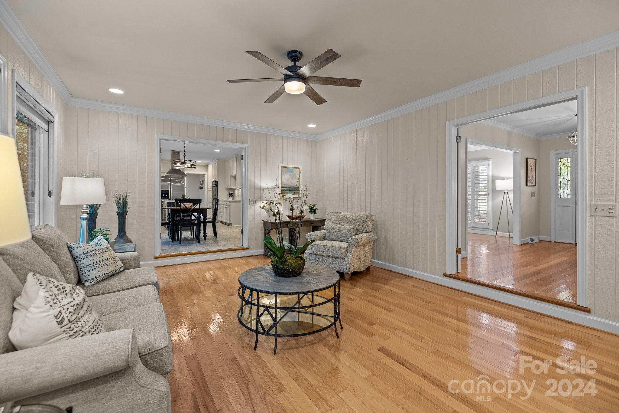 1134 Shadowbrook Lane