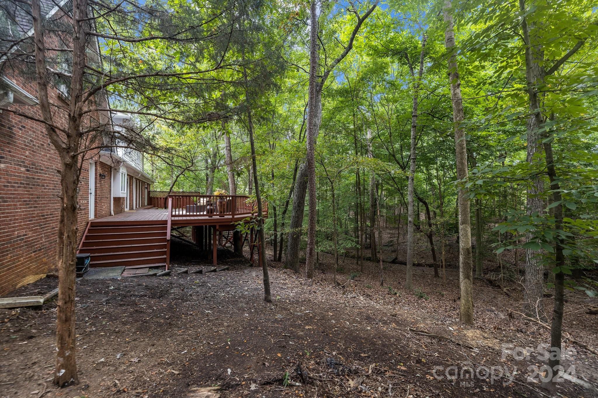 1134 Shadowbrook Lane