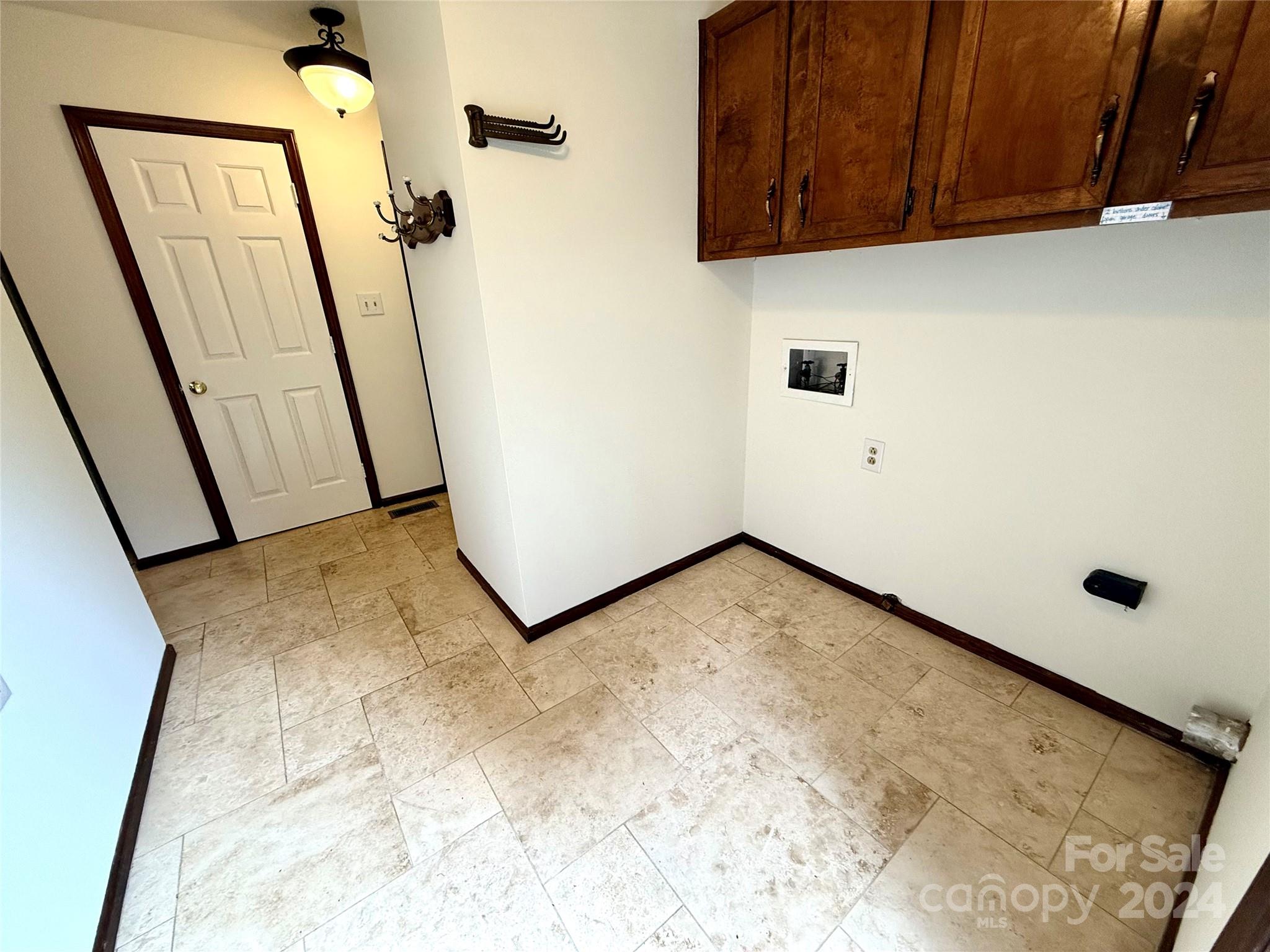 7100 Sythe Court