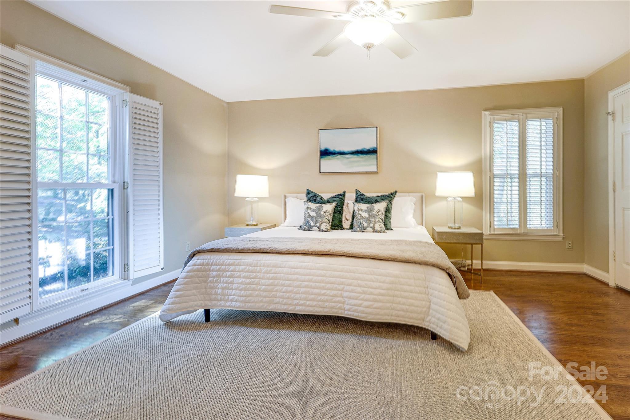 3127 Valencia Terrace