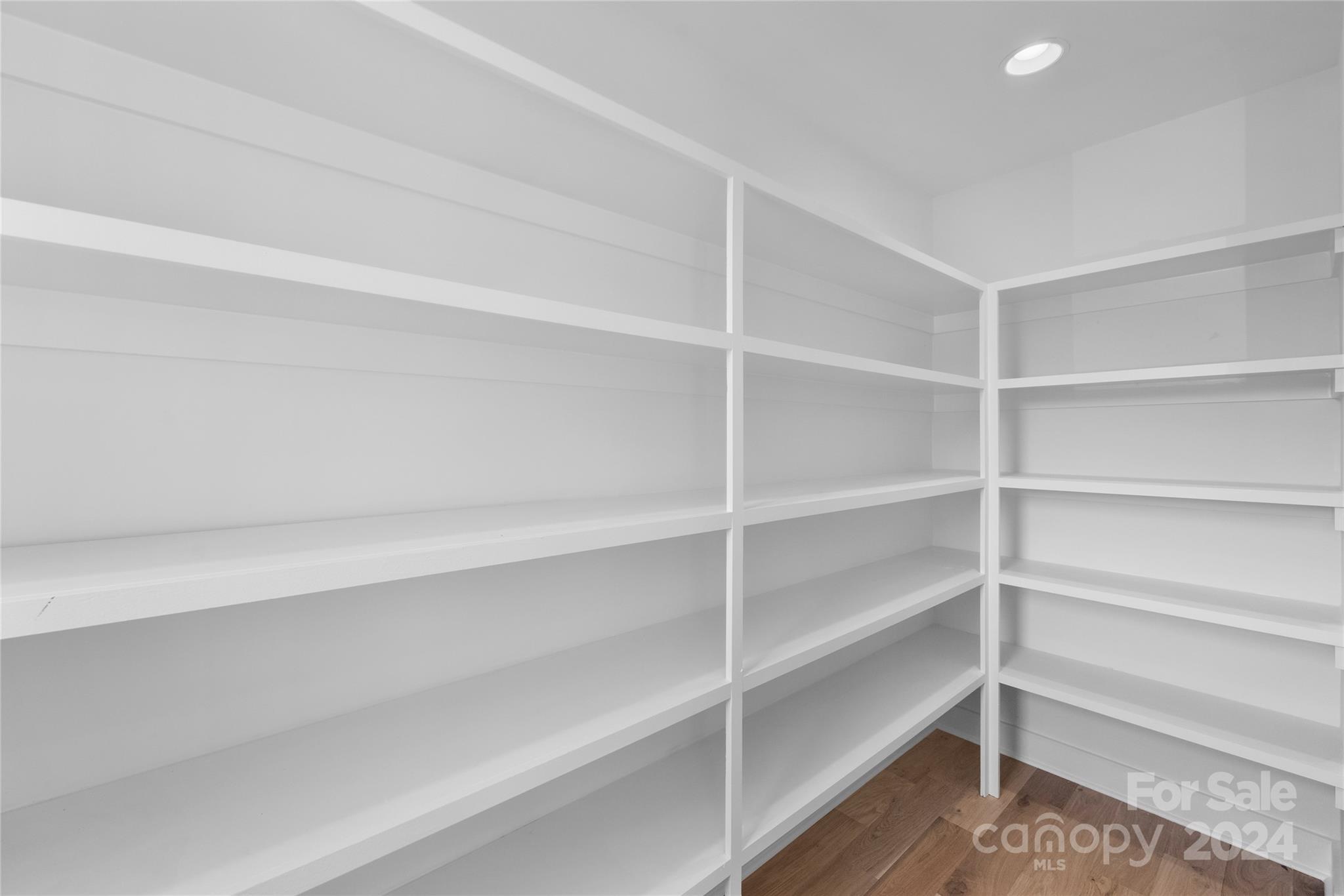 3109 Colyer Place