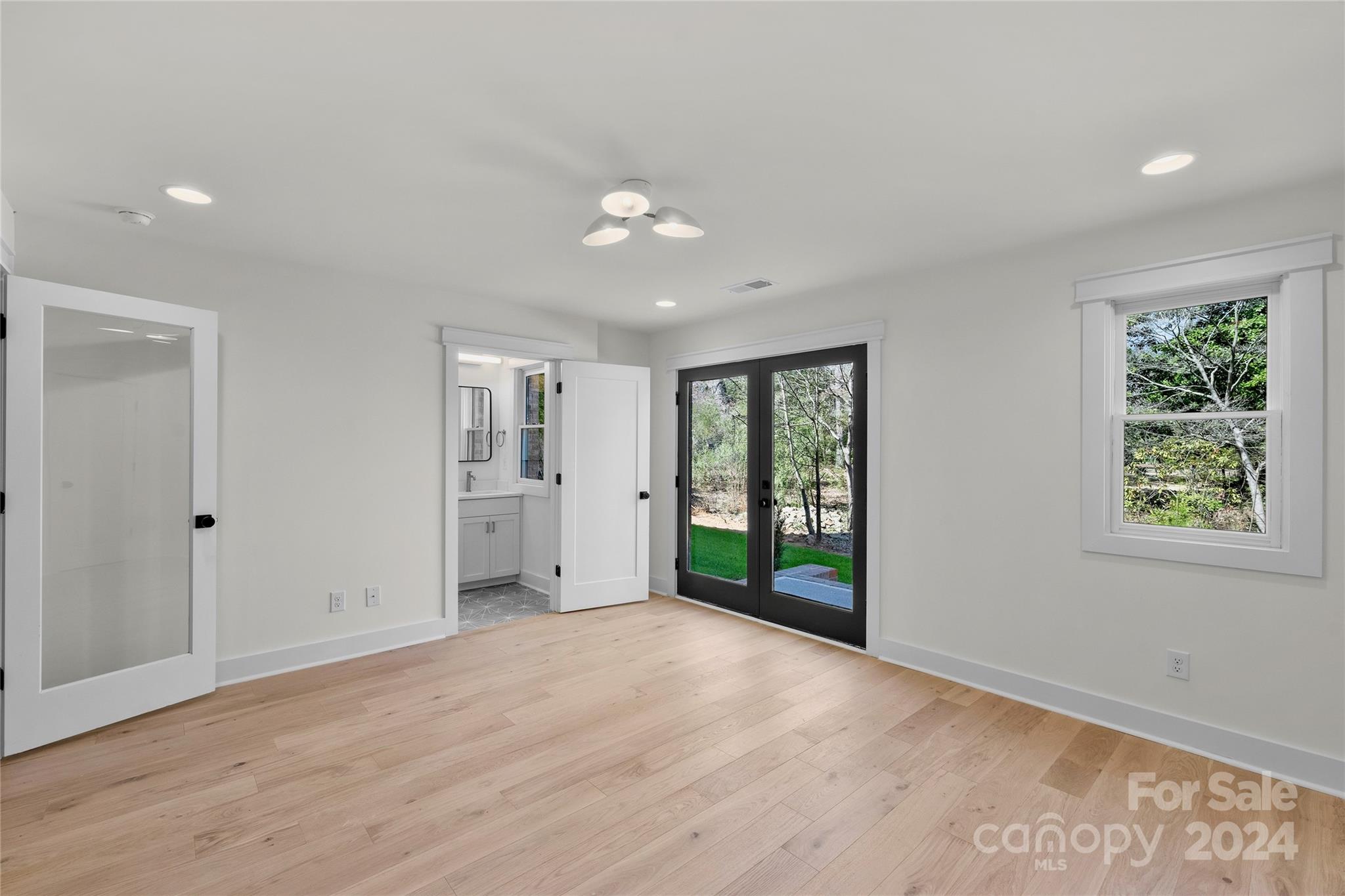 3109 Colyer Place