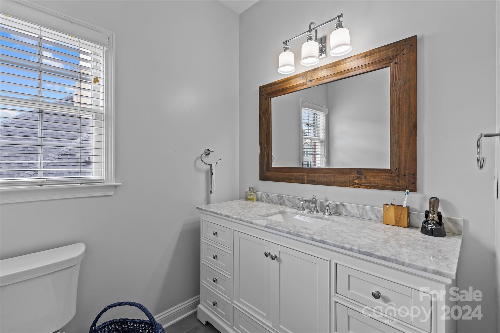 5122 Lady Fern Circle
