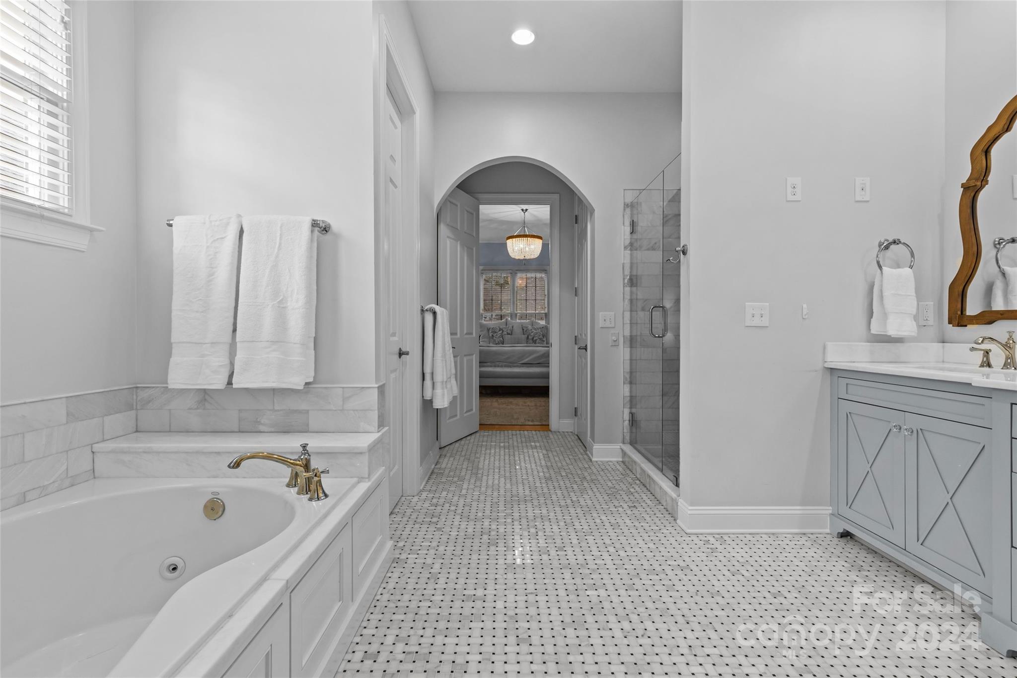5122 Lady Fern Circle