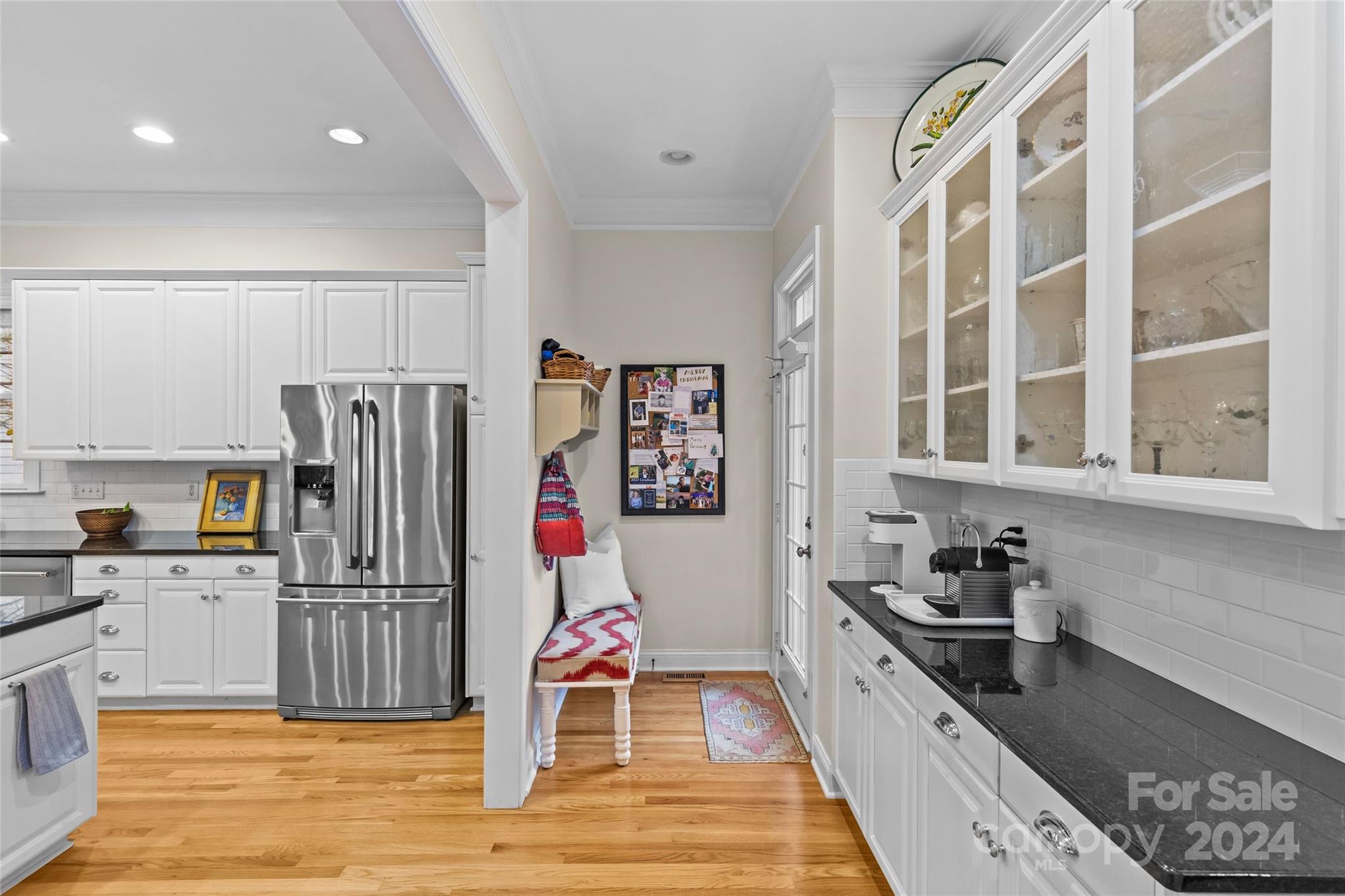 5122 Lady Fern Circle