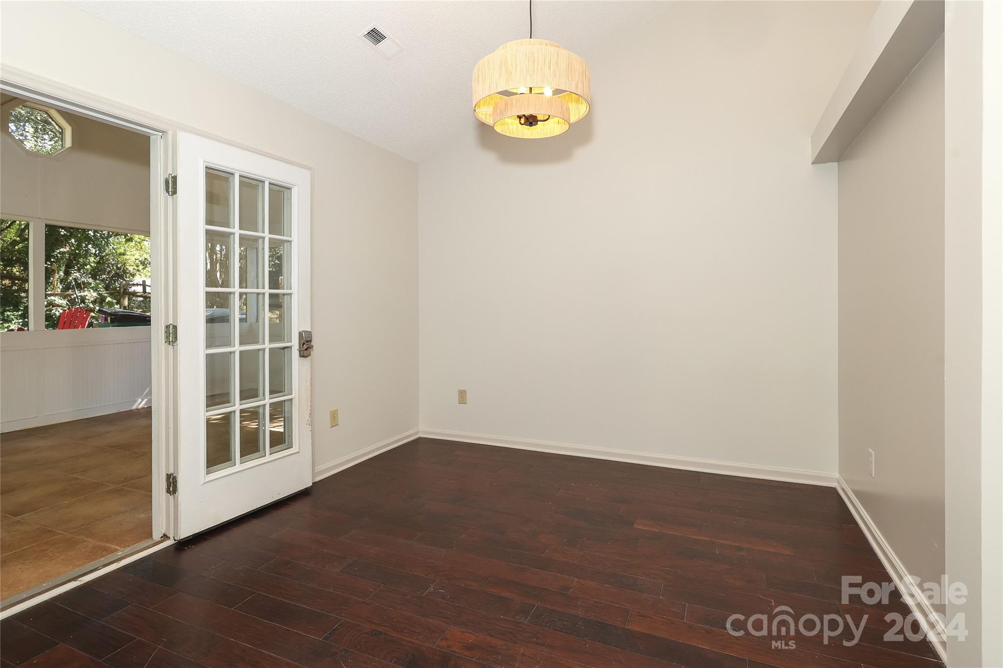 6623 Flat Creek Drive