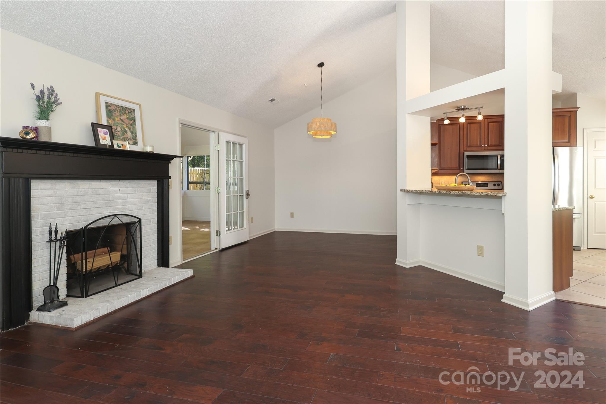 6623 Flat Creek Drive
