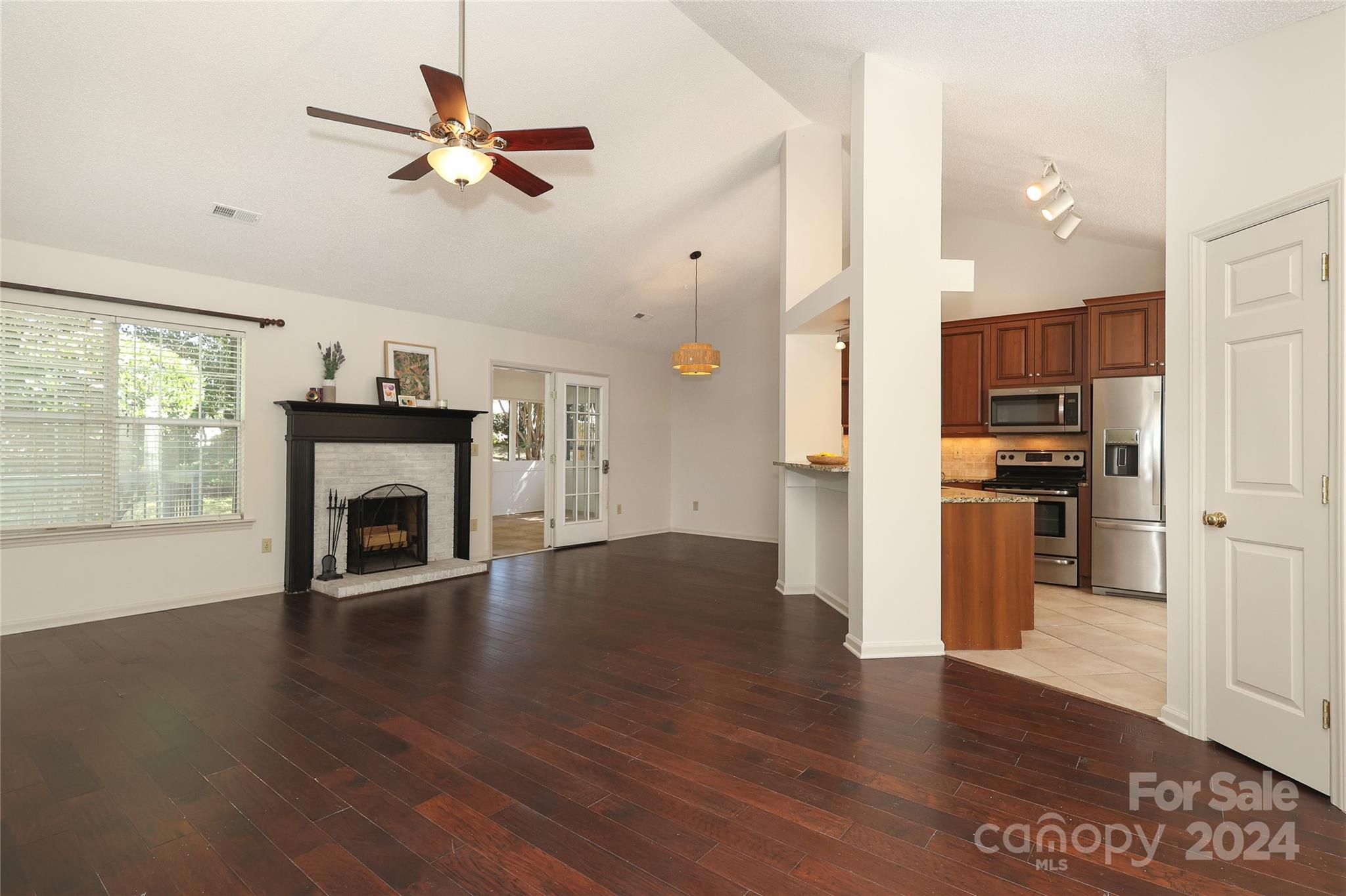 6623 Flat Creek Drive