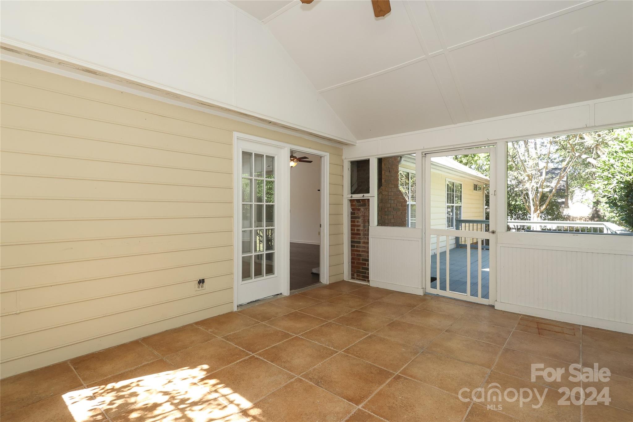 6623 Flat Creek Drive