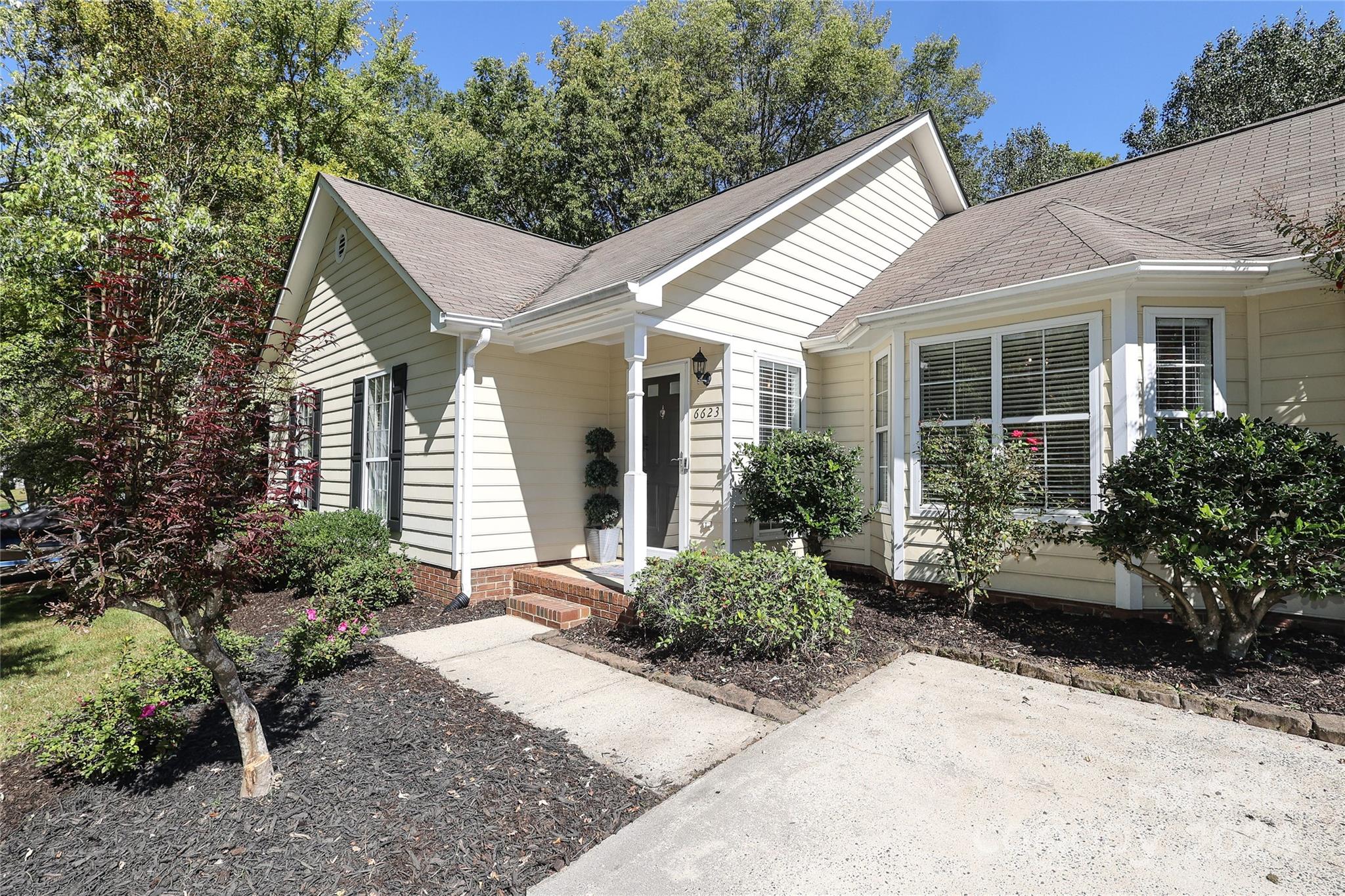 6623 Flat Creek Drive
