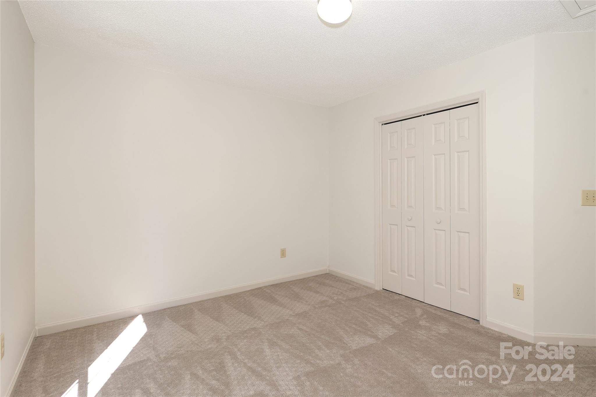 6623 Flat Creek Drive