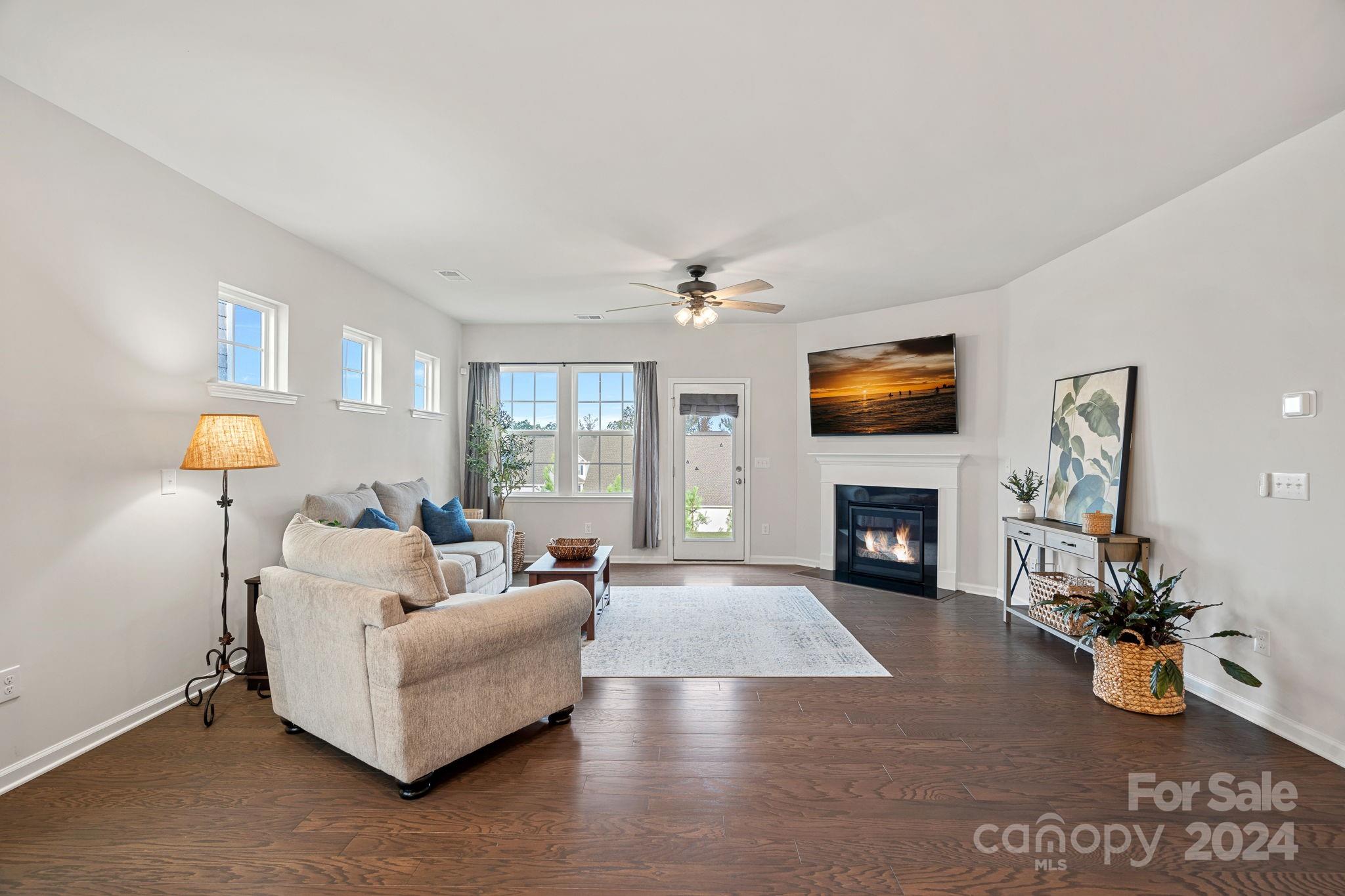 4041 Whipcord Drive
