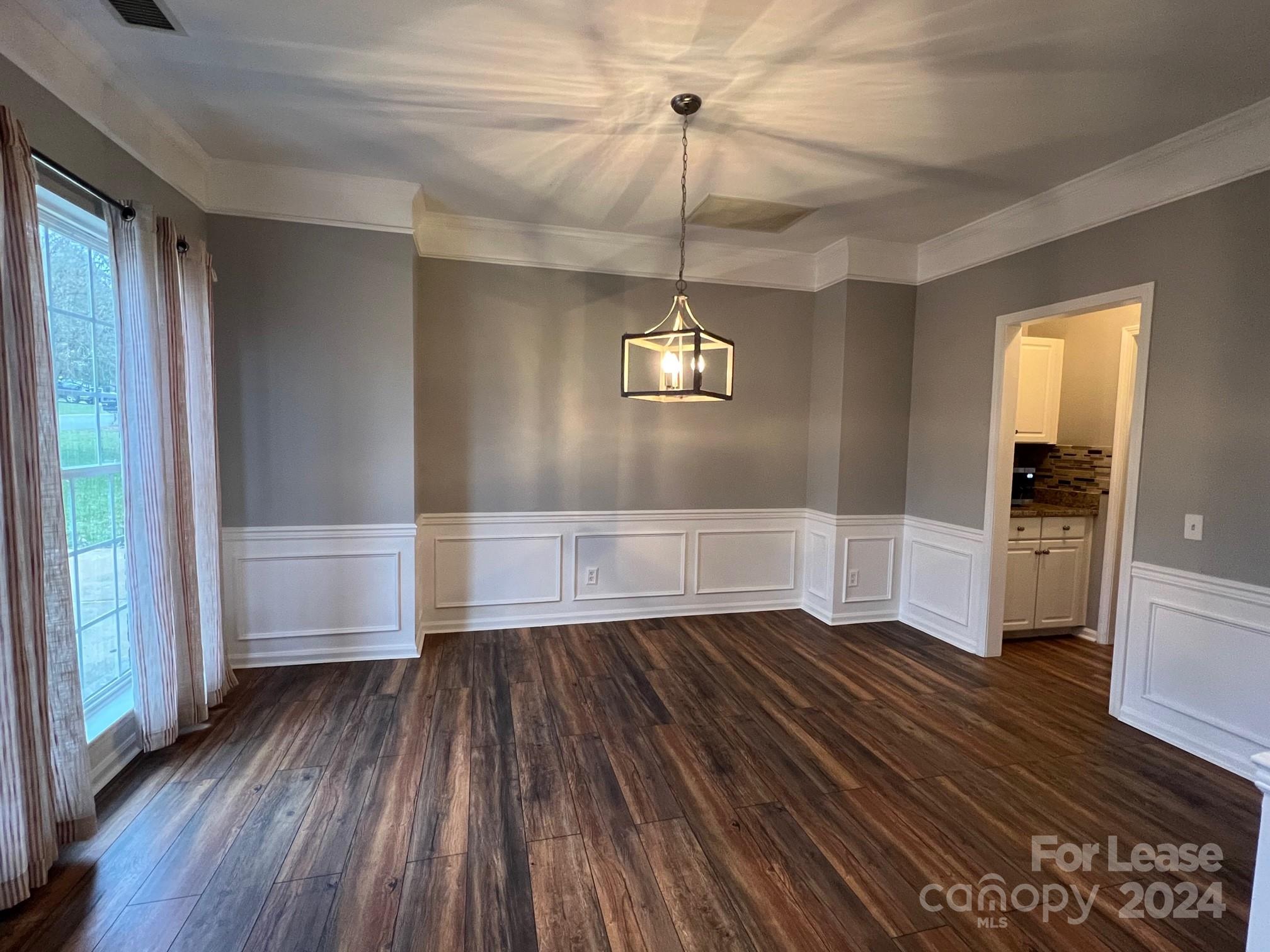 154 Coronilla Road