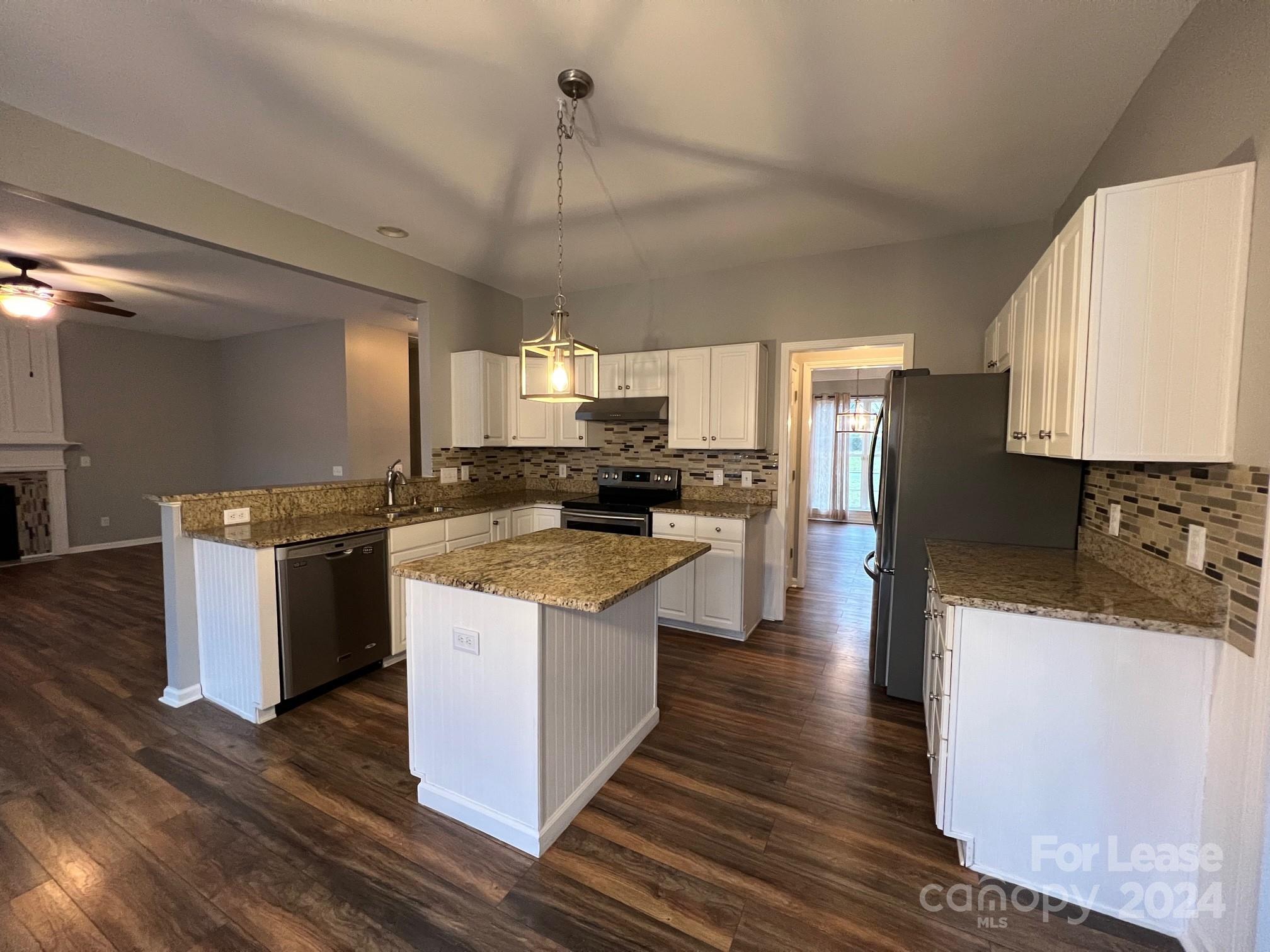154 Coronilla Road
