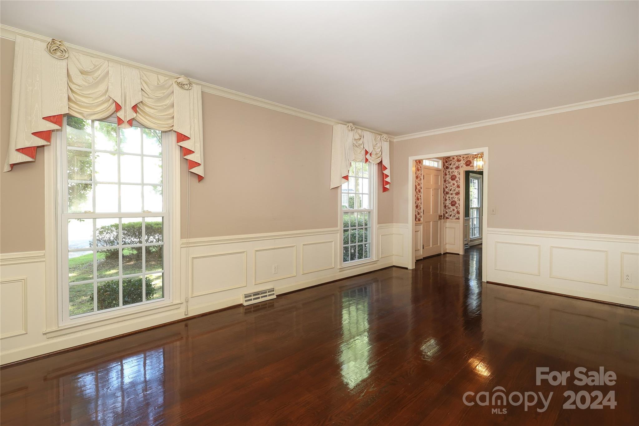 6416 Ilex Court