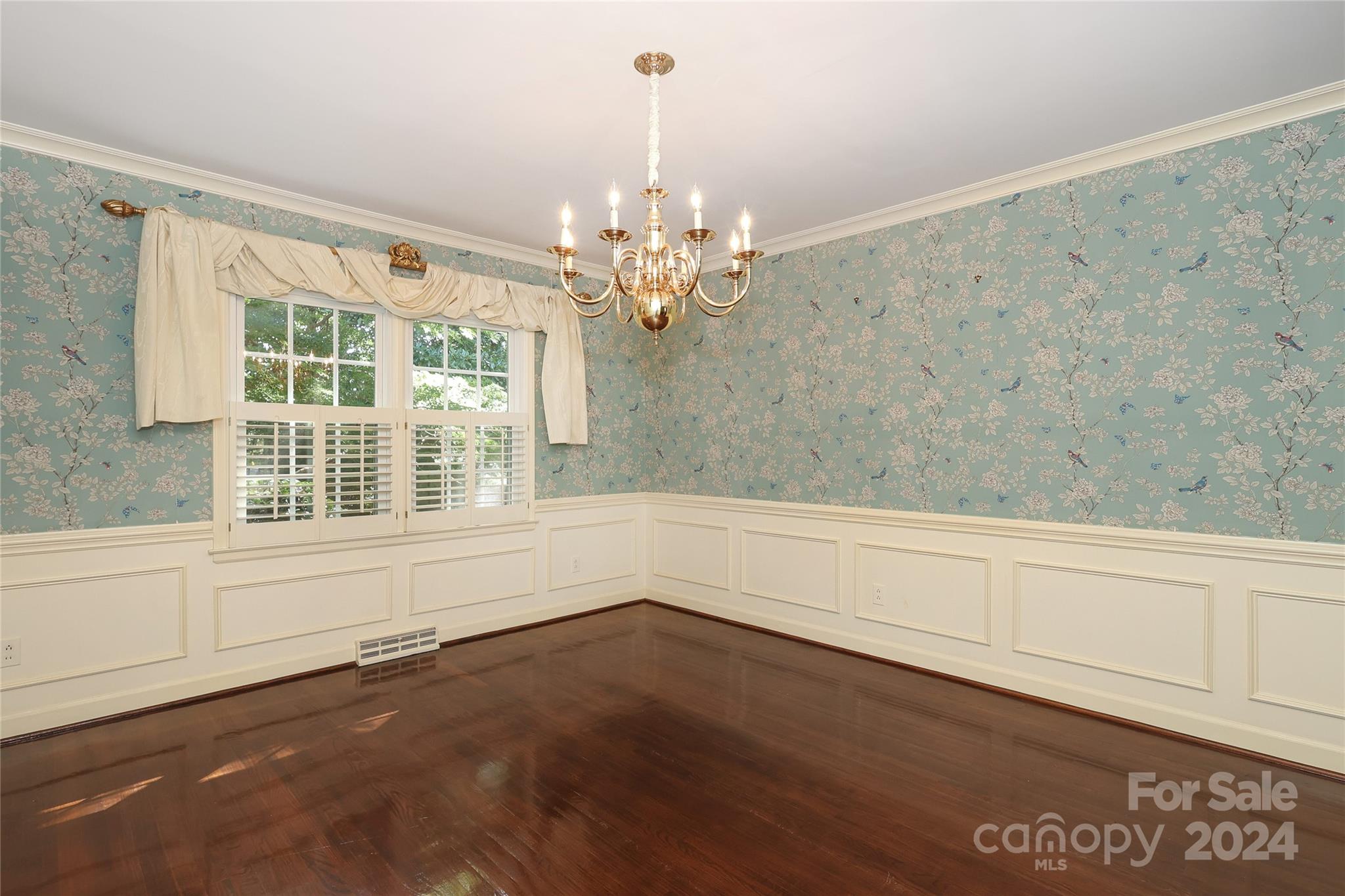 6416 Ilex Court