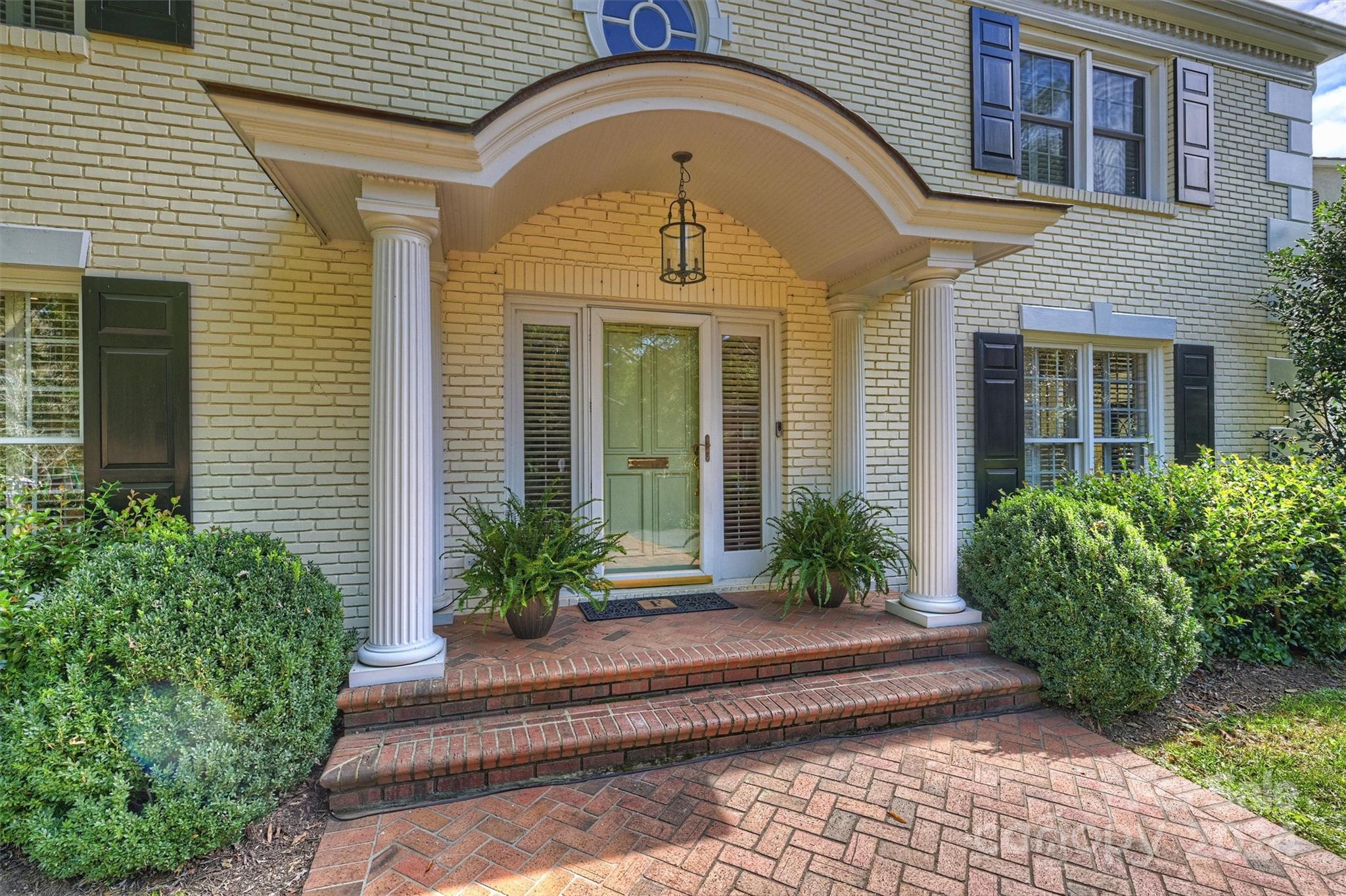 601 Cherokee Road