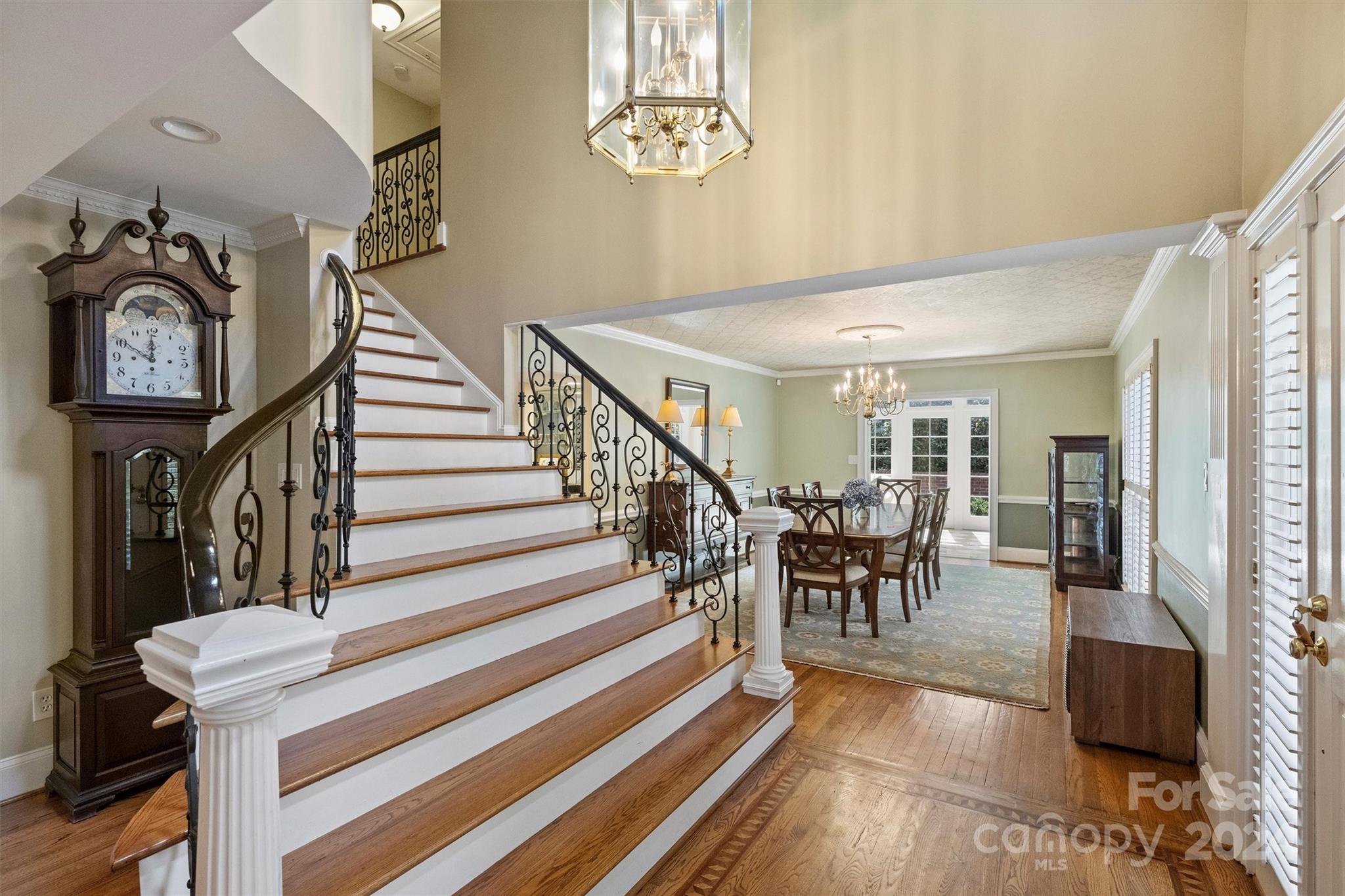 601 Cherokee Road