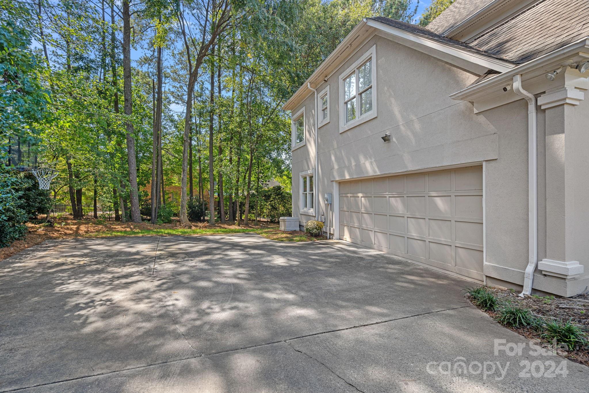 14910 McKemey Place