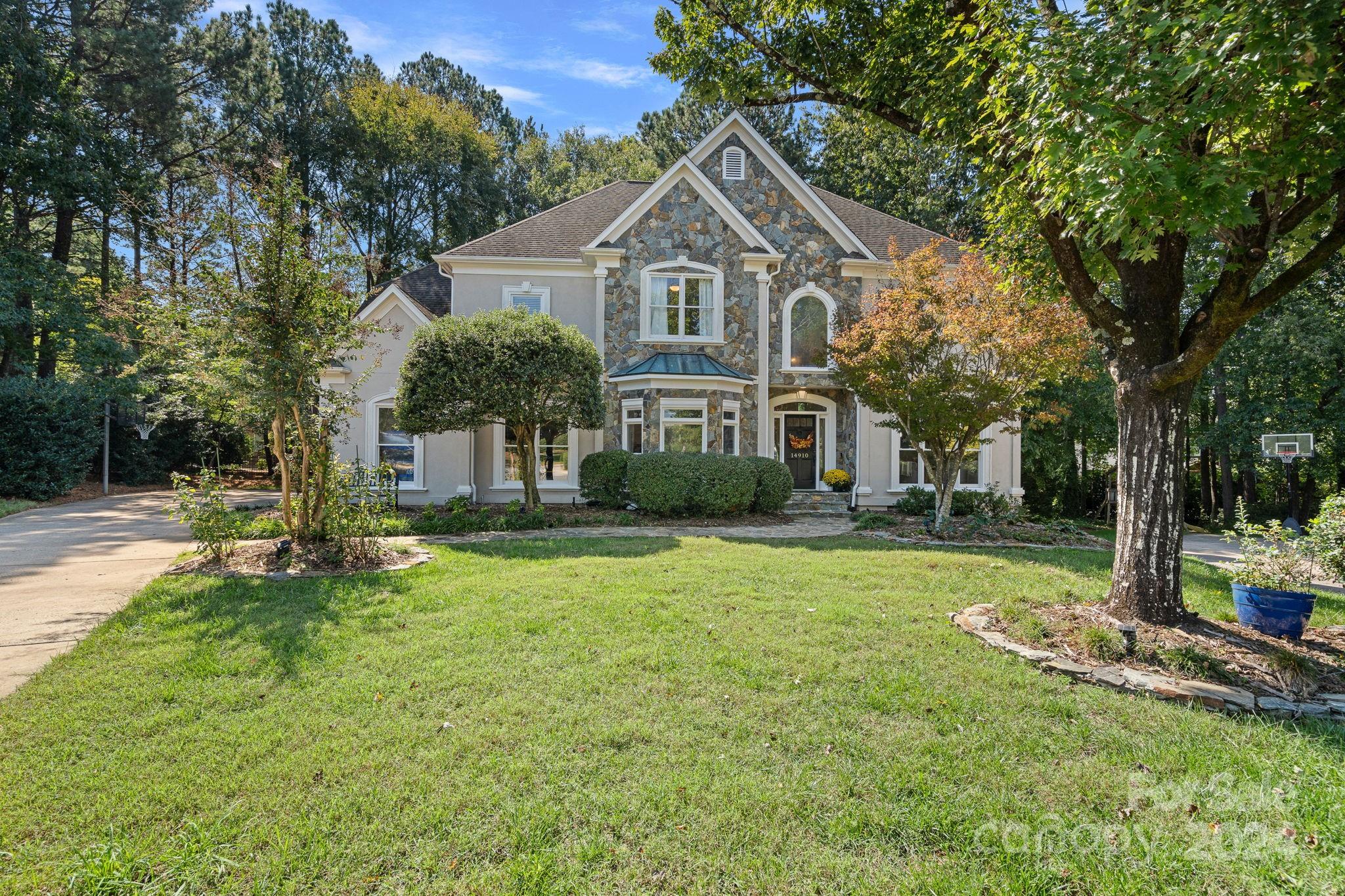 14910 McKemey Place