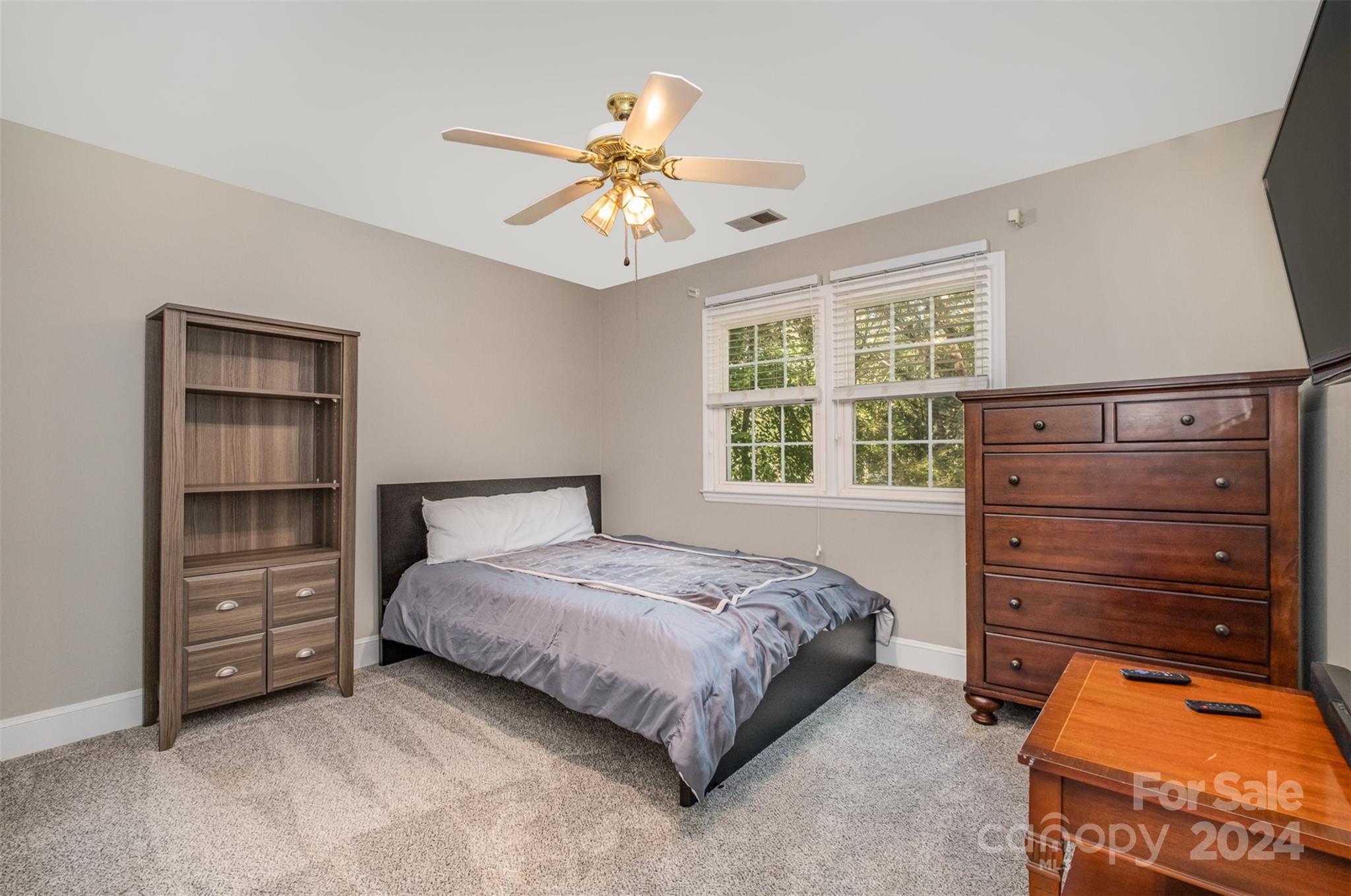 6100 Bittersweet Lane